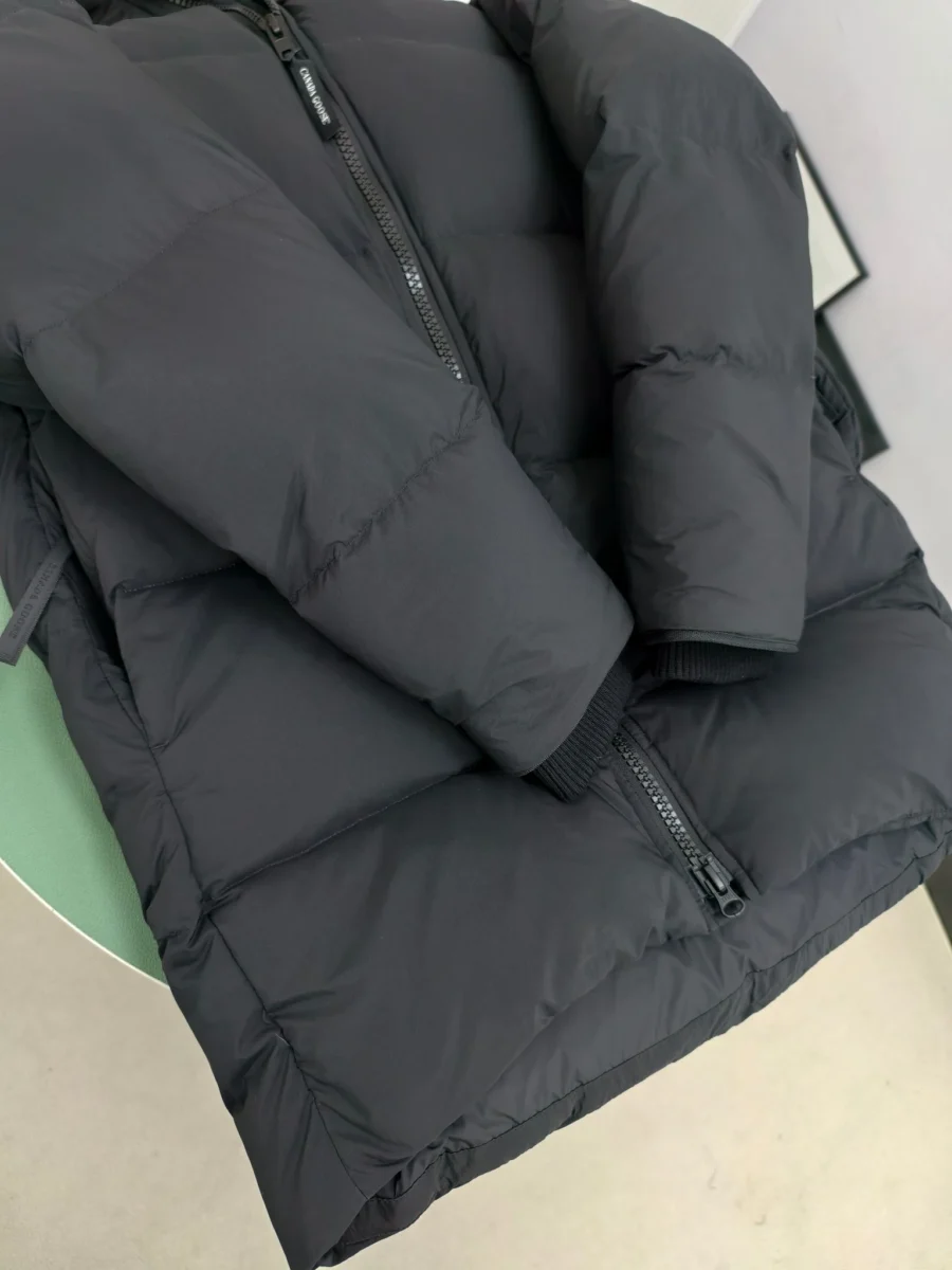 Canada Goose Zip Puffer Jacket - Style 87 - Canada Goose puffer jacket real photo 4
