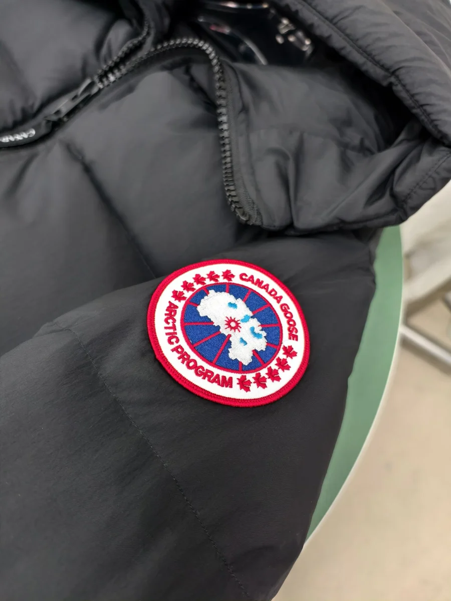 Canada Goose Zip Puffer Jacket - Style 87 - Canada Goose puffer jacket real photo 6