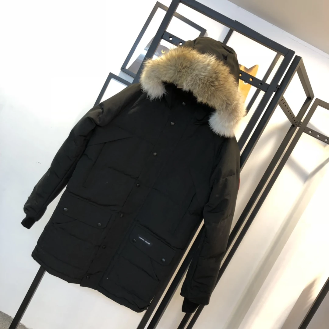 Canada Goose puffer jacket - real photo 1