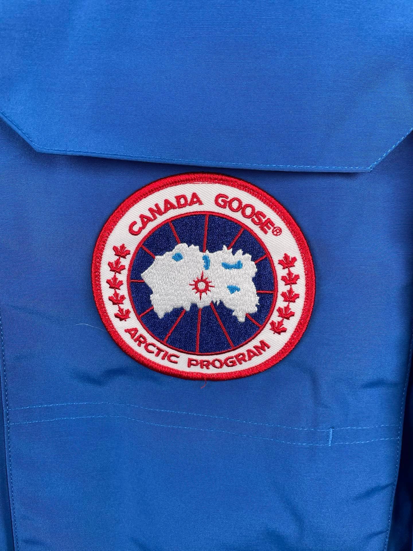 Canada Goose Zip Puffer Jacket - Style 265 - Canada Goose puffer jacket real photo 6