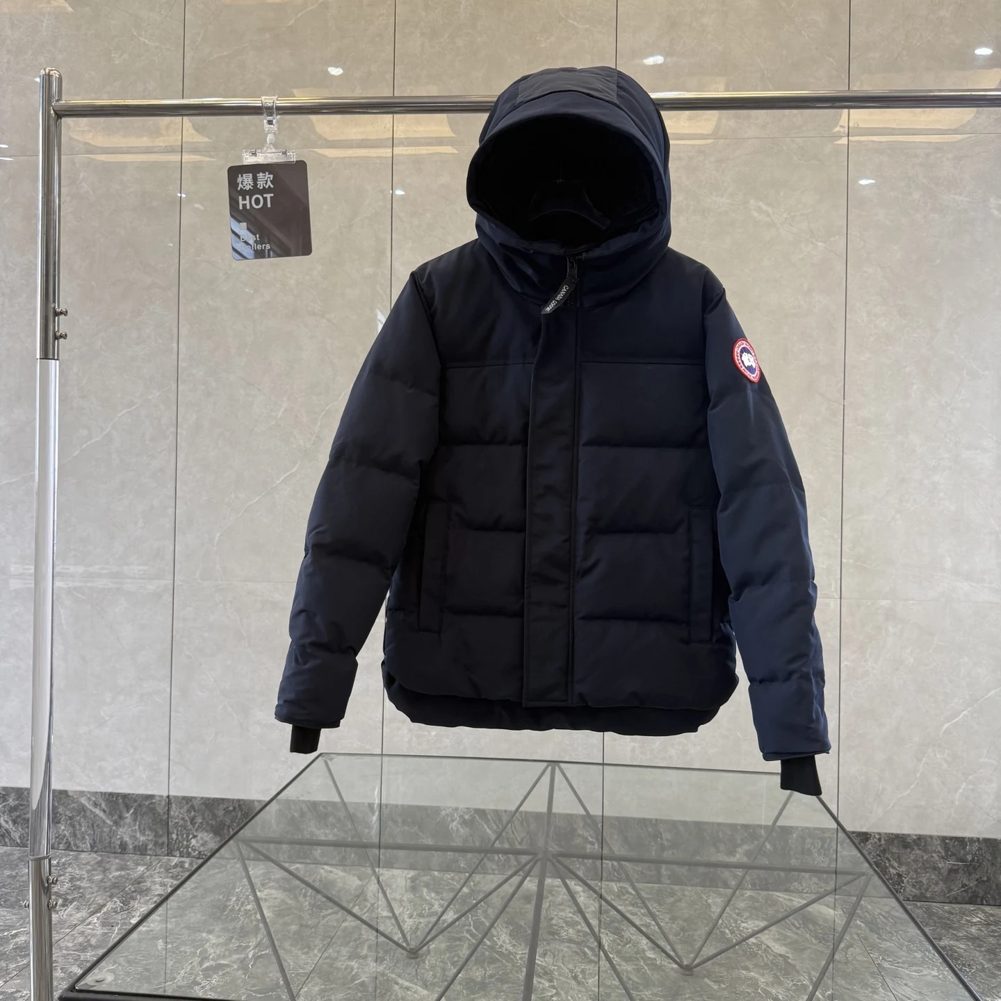 Canada Goose puffer jacket - real photo 1