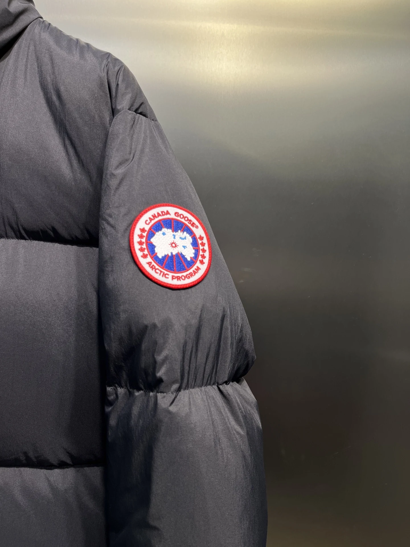 Canada Goose Zip Puffer Jacket - Style 257 - Canada Goose puffer jacket real photo 3