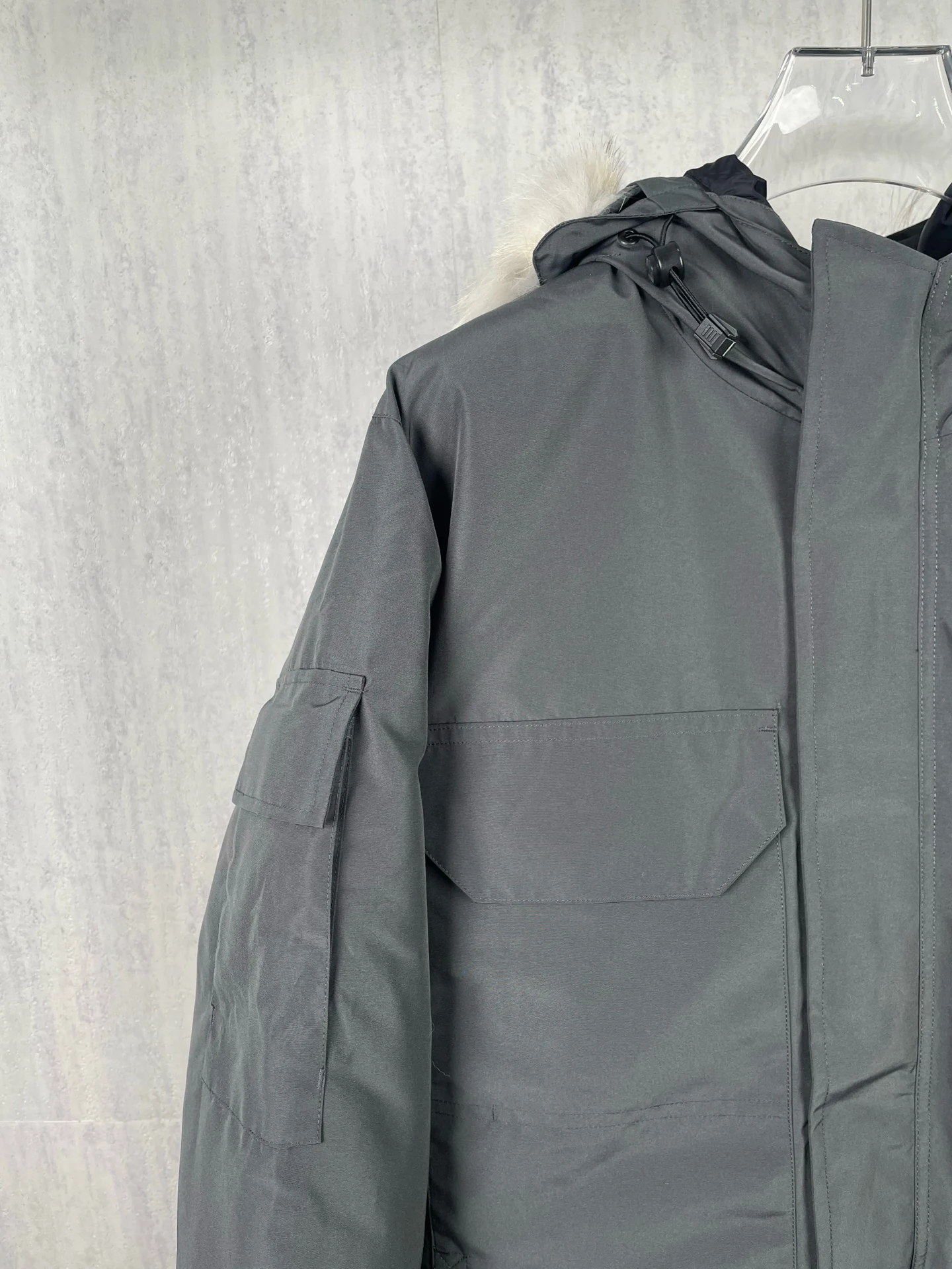 Canada Goose puffer jacket - real photo 4
