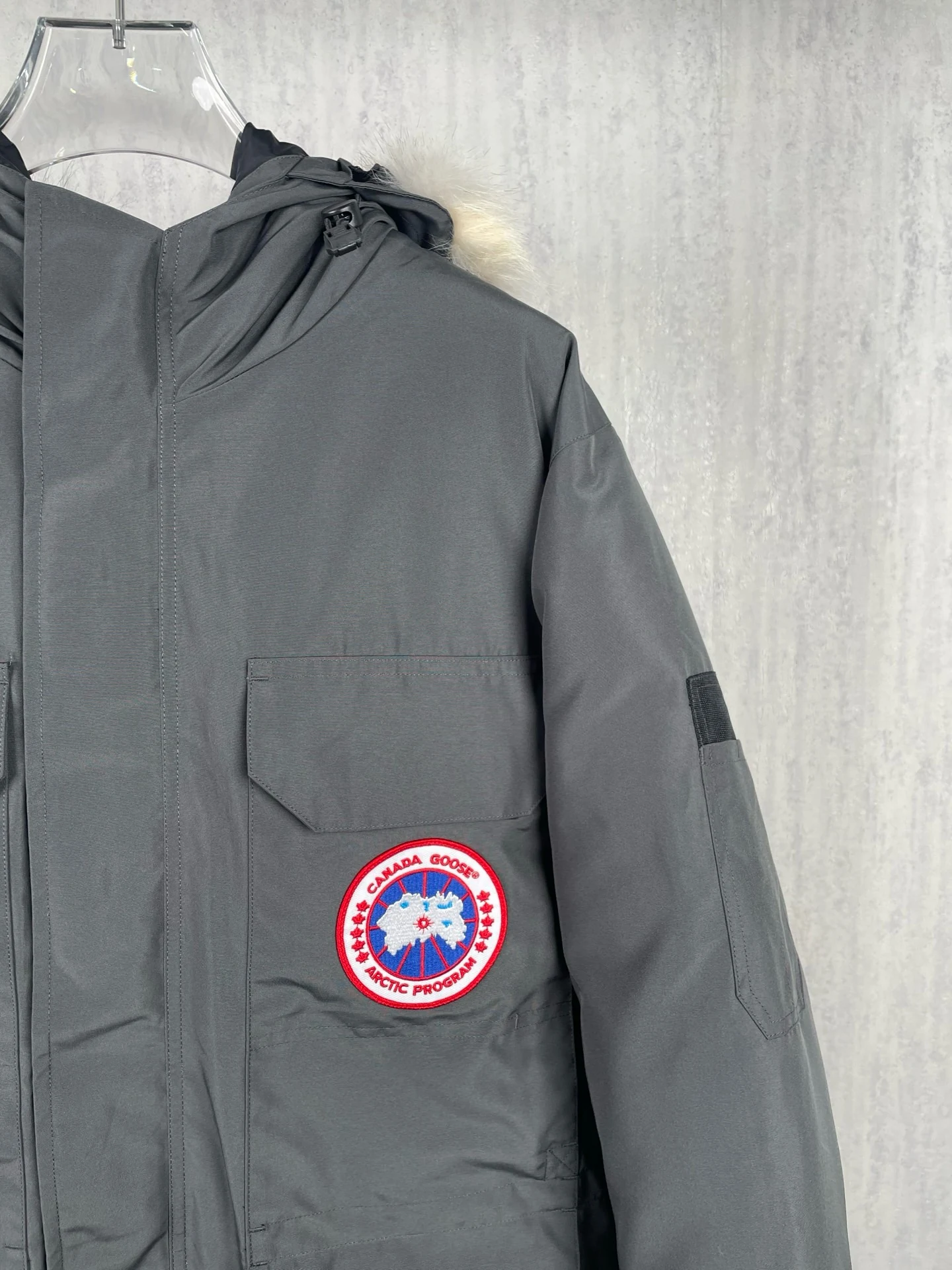 Canada Goose puffer jacket - real photo 5