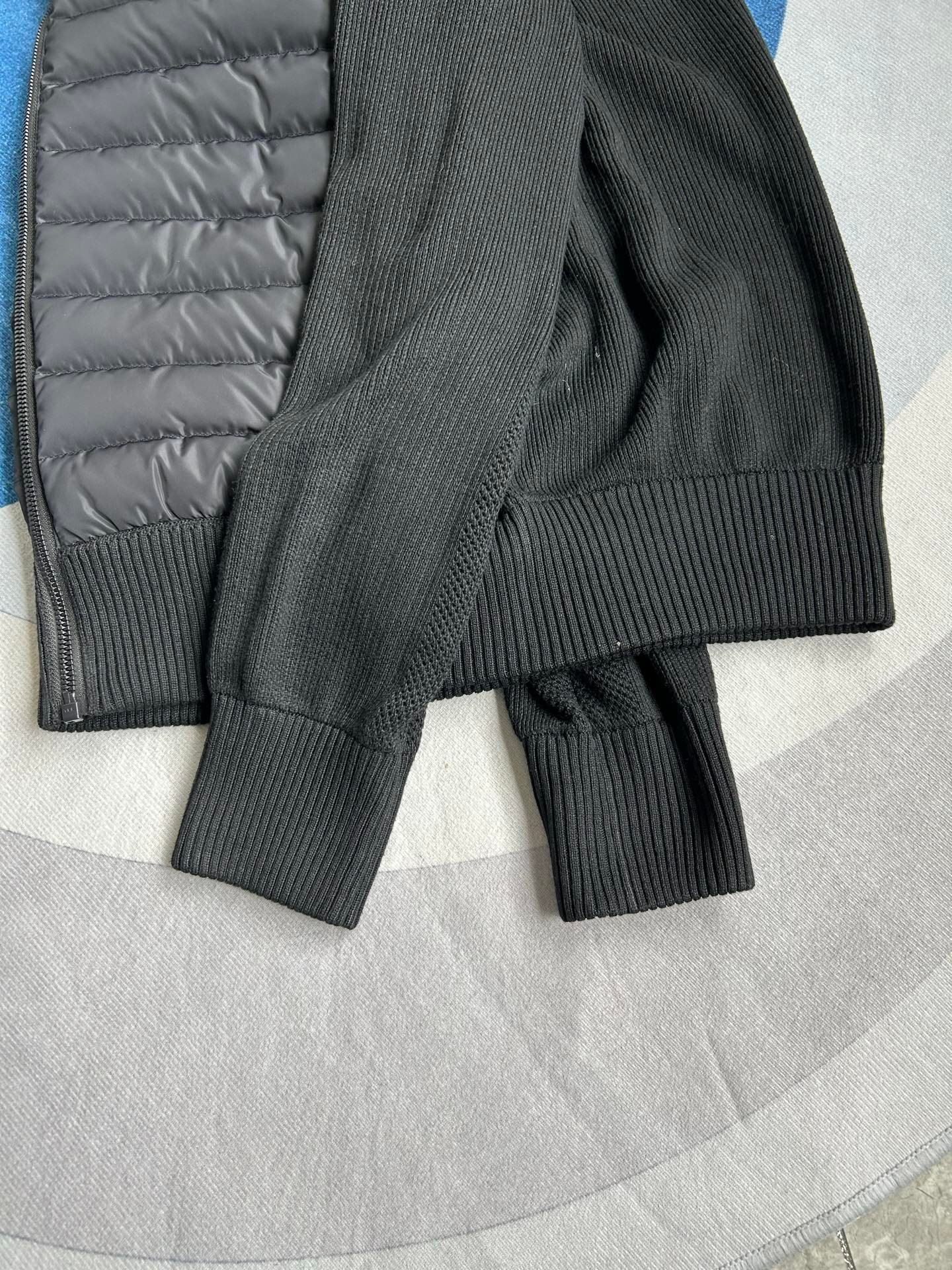 Canada Goose Zip Puffer Jacket - Style 308 - Canada Goose puffer jacket real photo 17