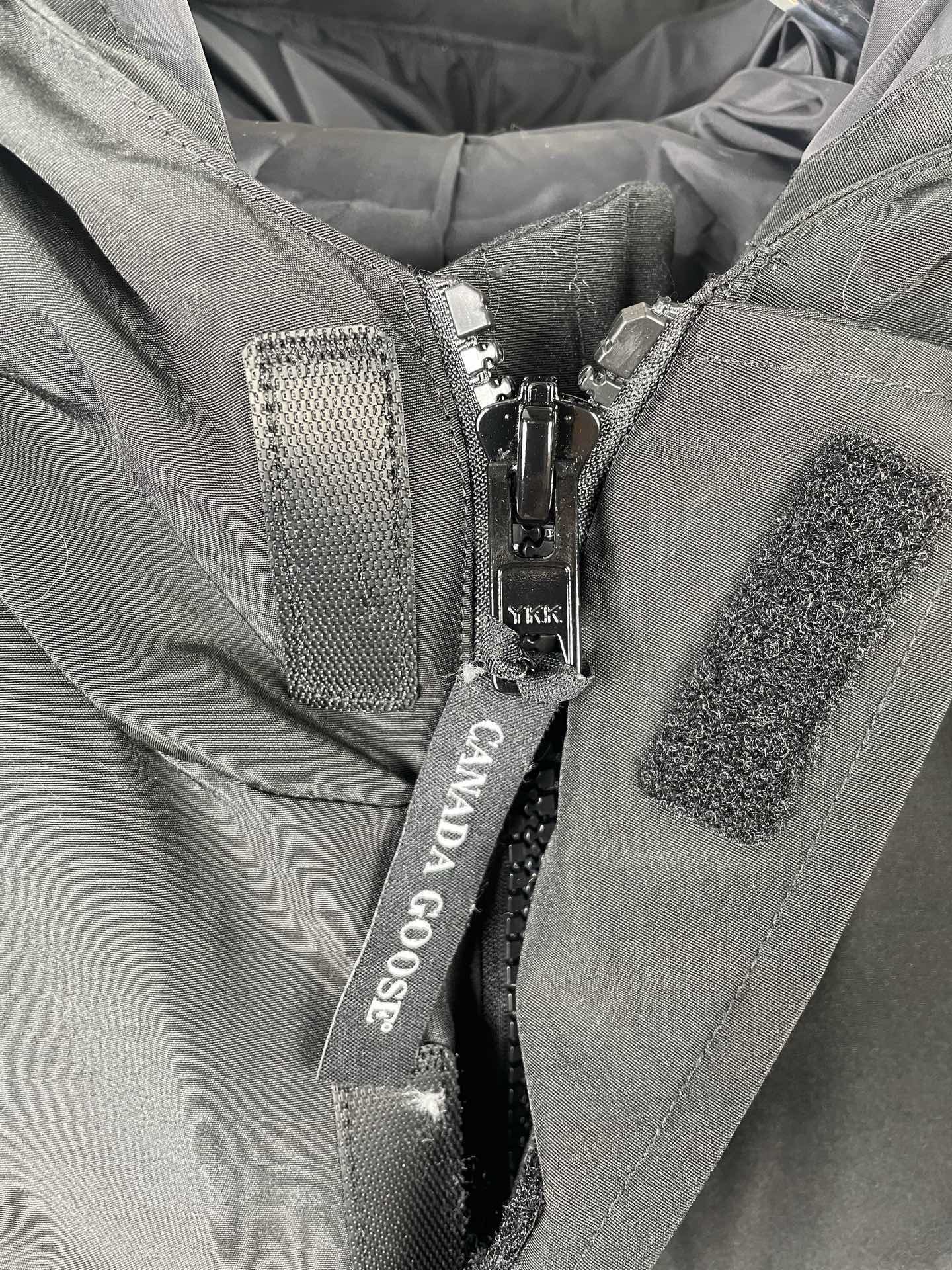 Canada Goose Zip Puffer Jacket - Style 309 - Canada Goose puffer jacket real photo 6