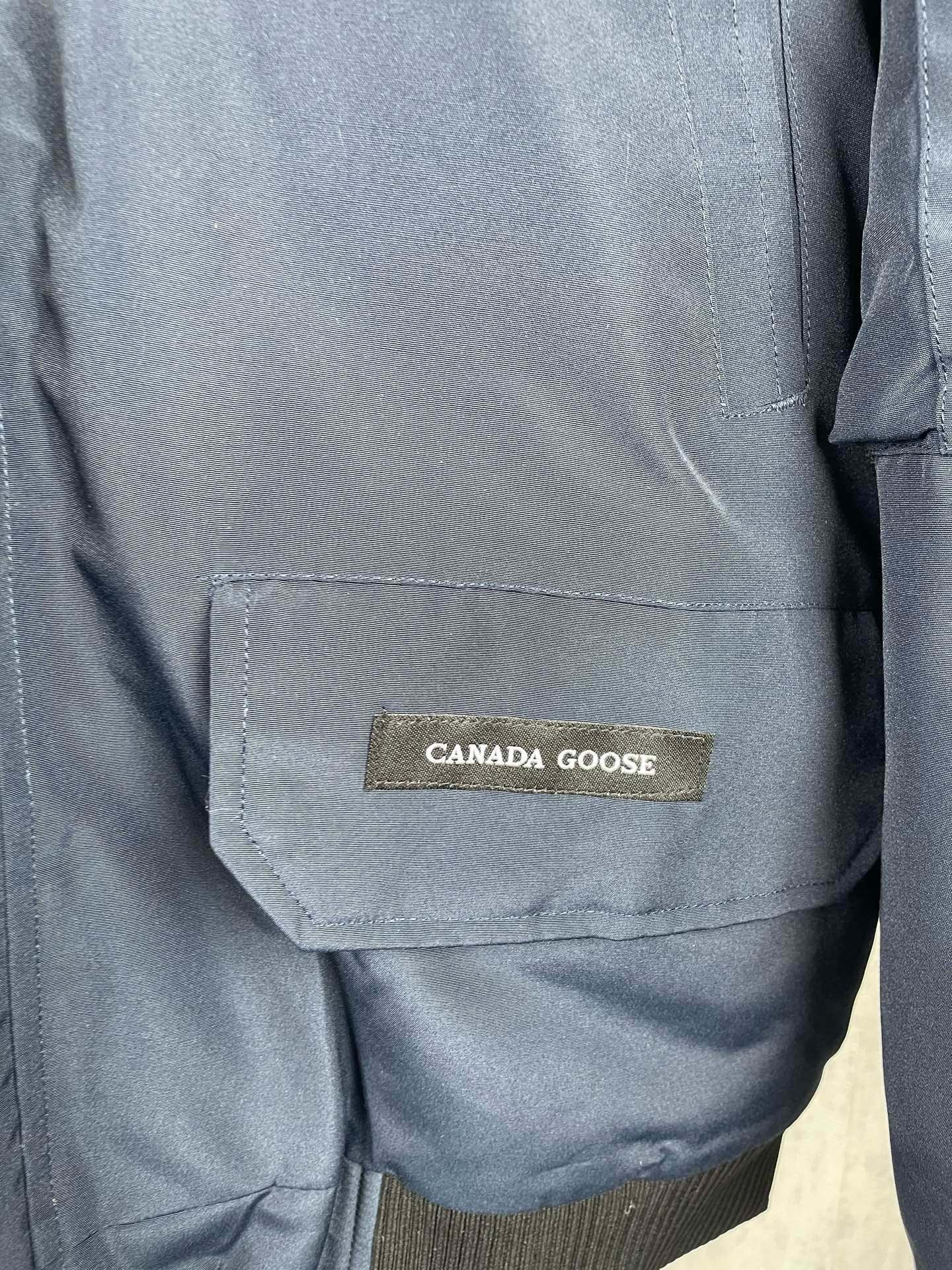 Canada Goose Zip Puffer Jacket - Style 318 - Canada Goose puffer jacket real photo 10