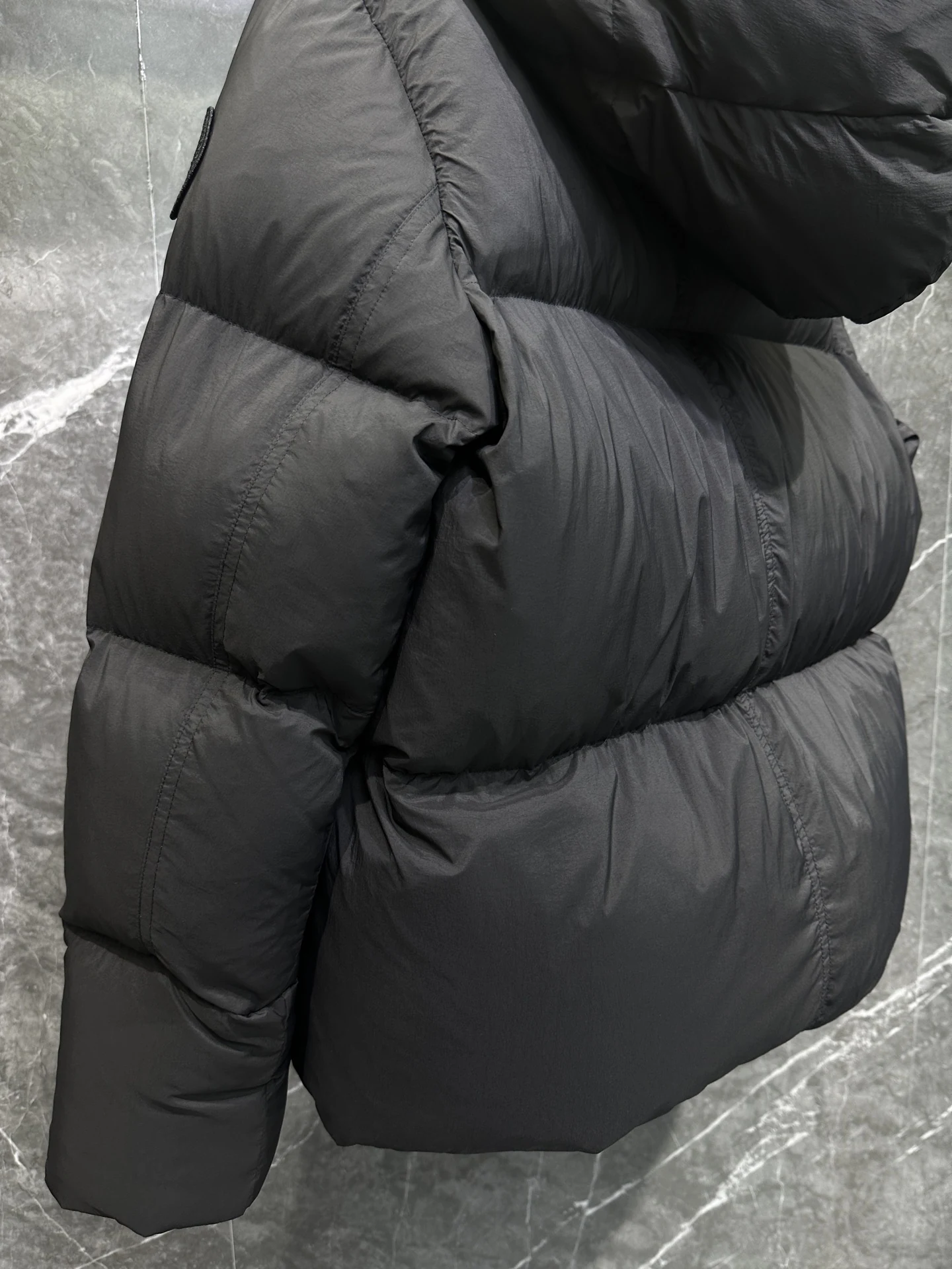 Canada Goose Zip Puffer Jacket - Style 319 - Canada Goose puffer jacket real photo 5