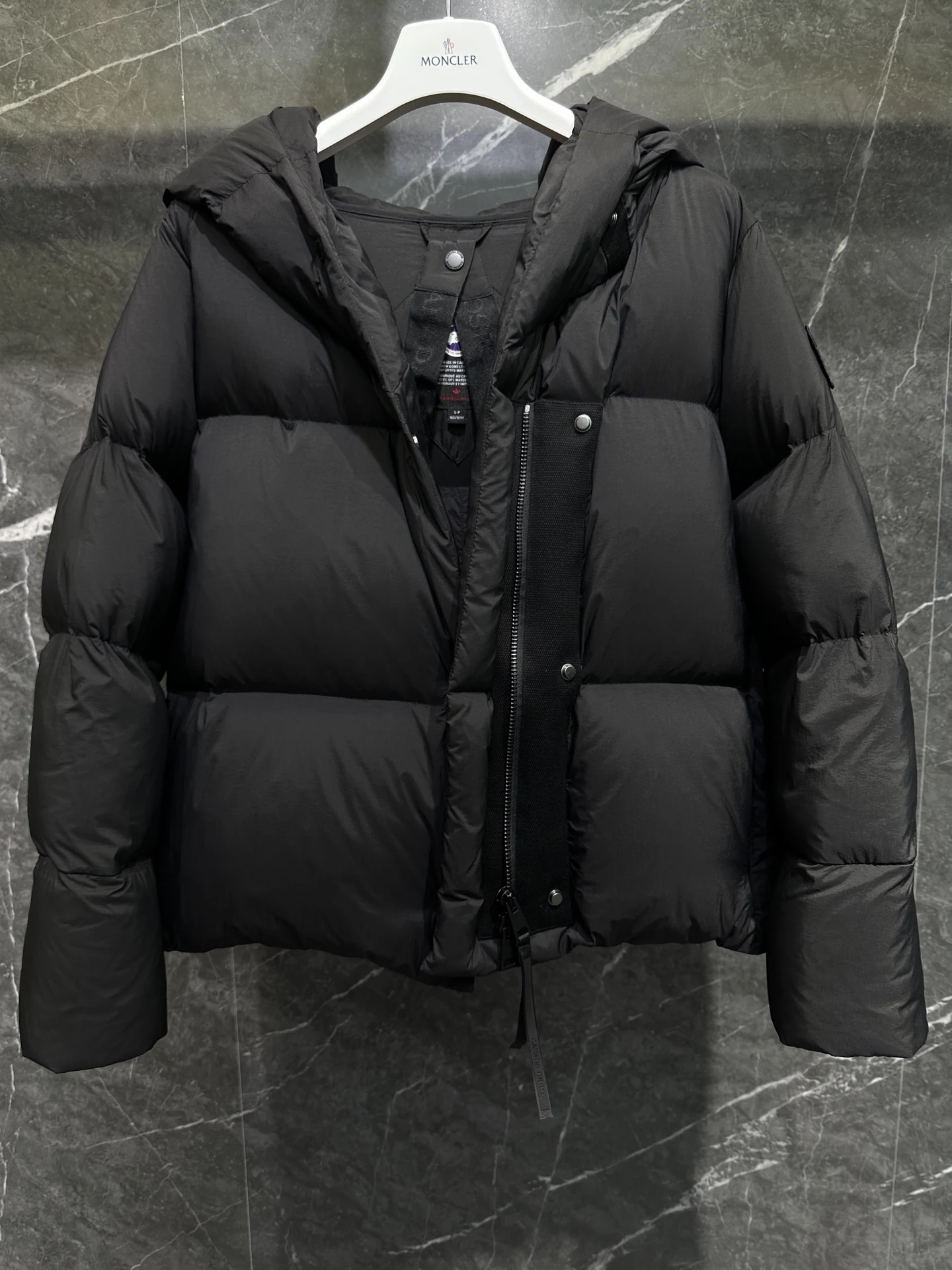 Canada Goose Zip Puffer Jacket - Style 319 - Canada Goose puffer jacket real photo 6