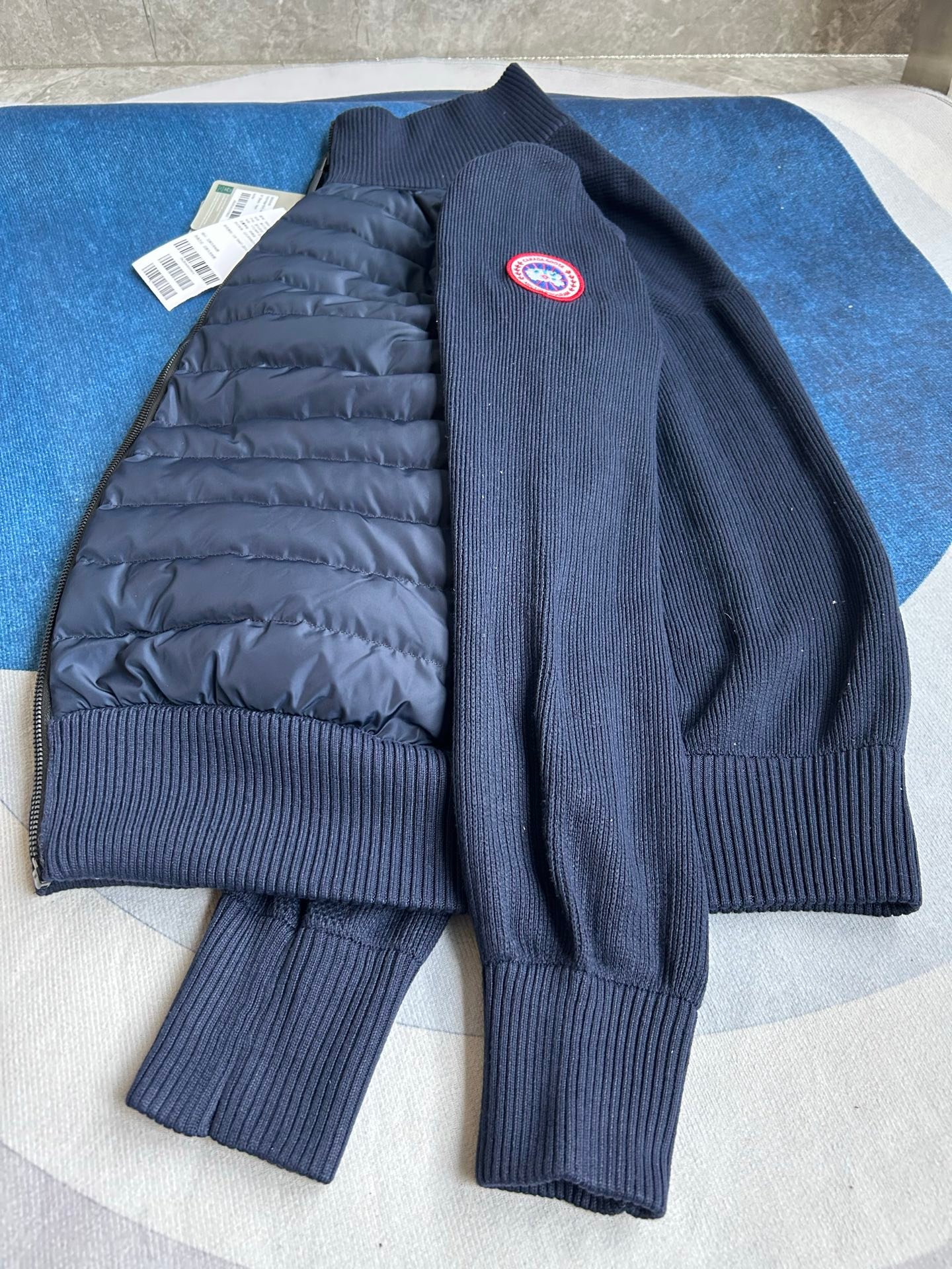 Canada Goose Zip Puffer Jacket - Style 325 - Canada Goose puffer jacket real photo 19