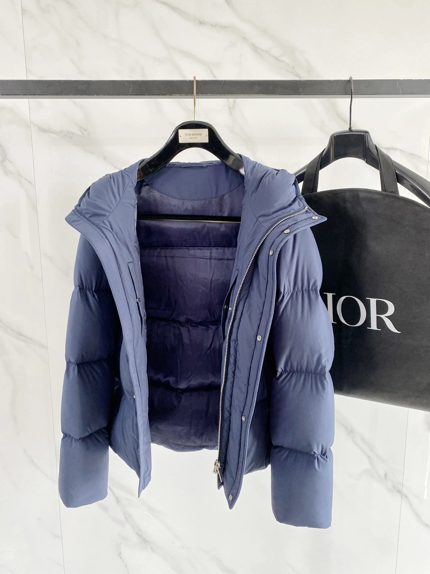 Dior Hooded Short Puffer Jacket - Style 4 - Dior puffer jacket real photo 5