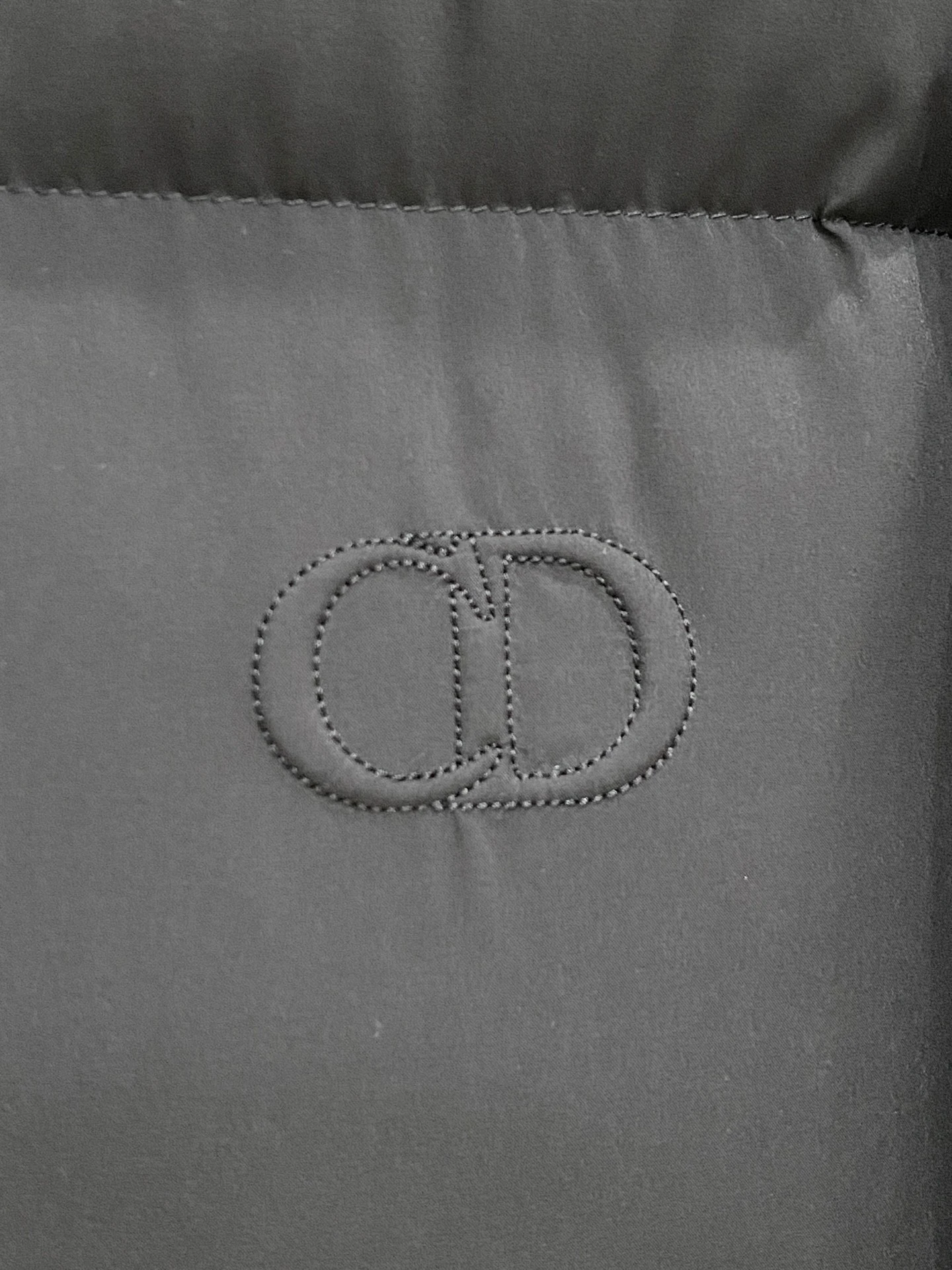 Dior Hooded Short Puffer Jacket - Style 5 - Dior puffer jacket real photo 4