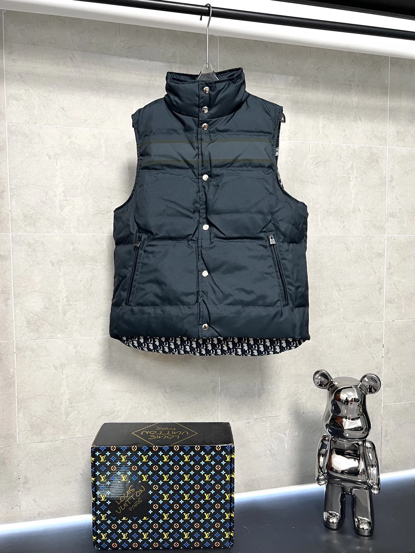 Dior puffer vest - real photo 3