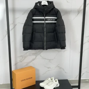 Gucci Zip Puffer Jacket - Gucci puffer jacket real photo 1