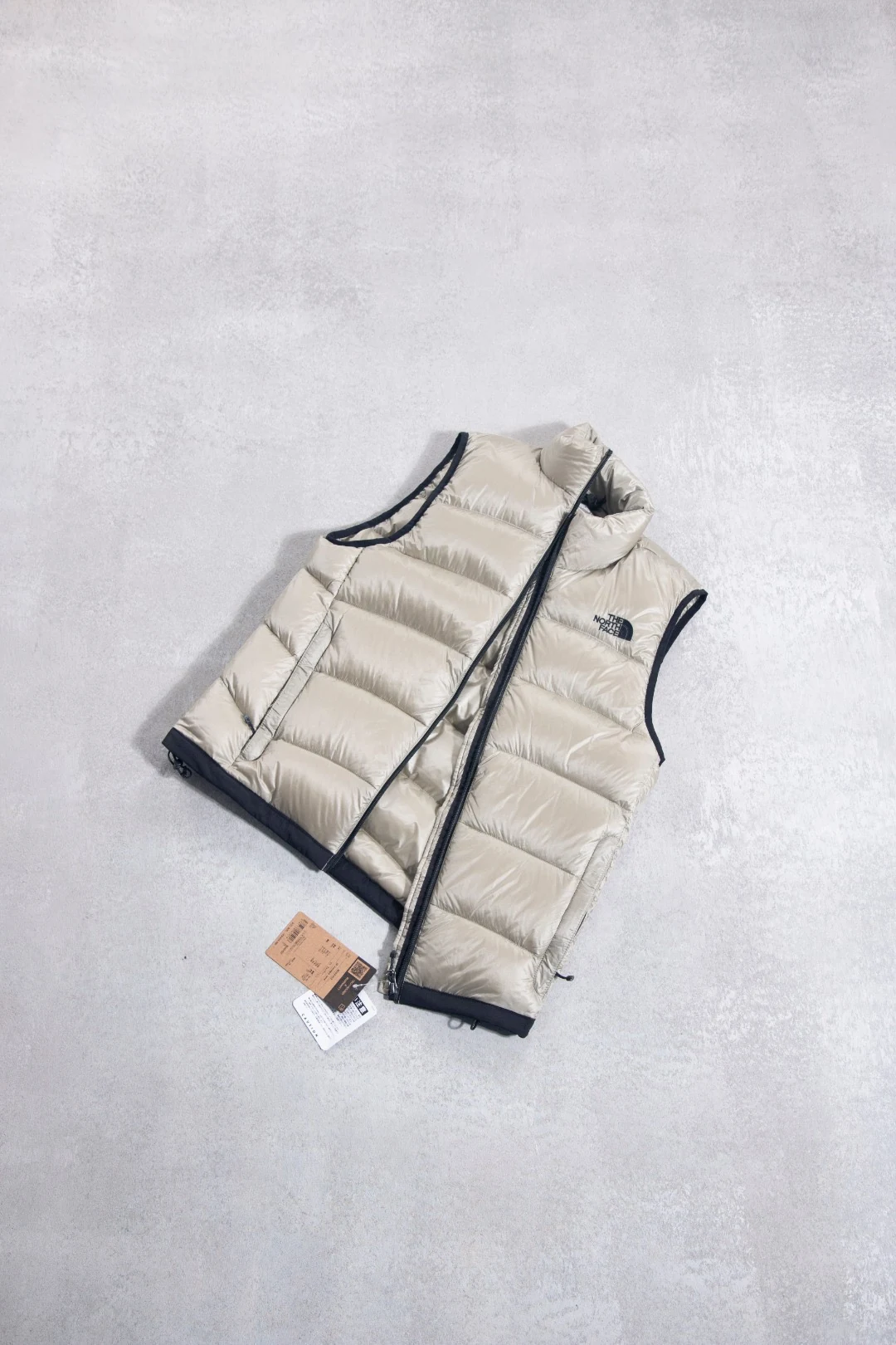 Lightweight Puffer Vest - Style 2 - puffer vest real photo 12