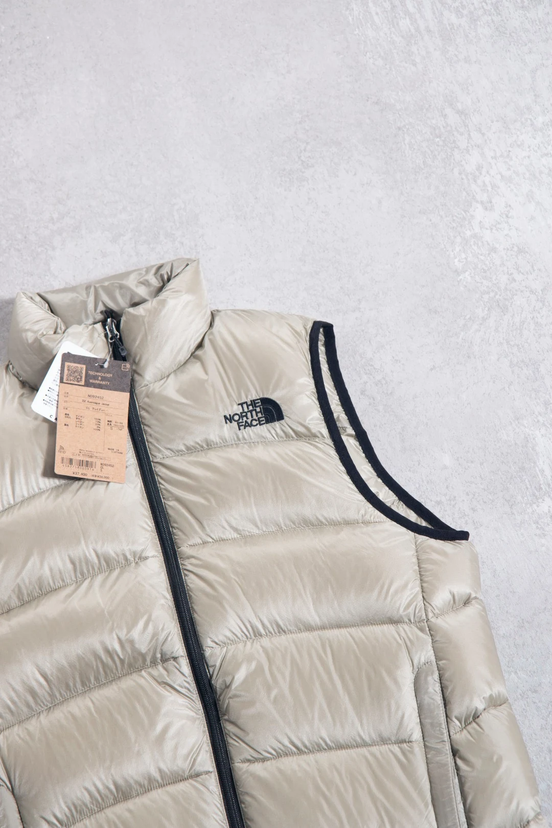 Lightweight Puffer Vest - Style 2 - puffer vest real photo 13