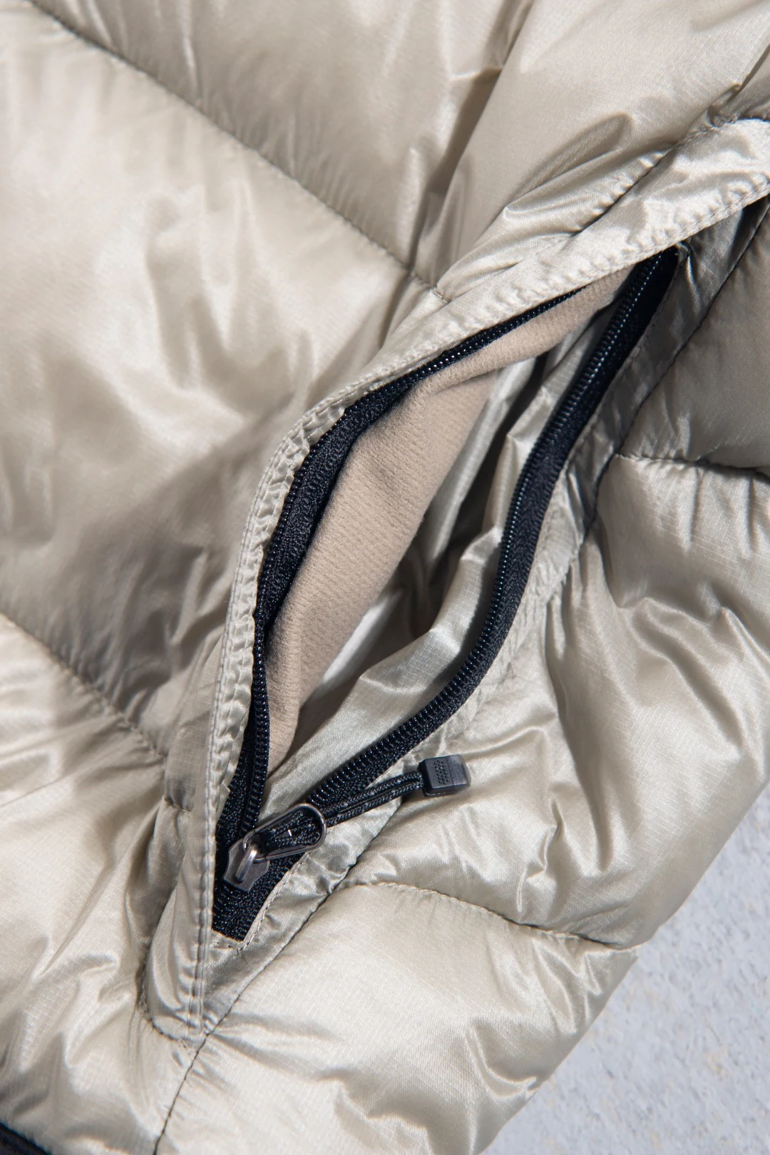 Lightweight Puffer Vest - Style 2 - puffer vest real photo 20