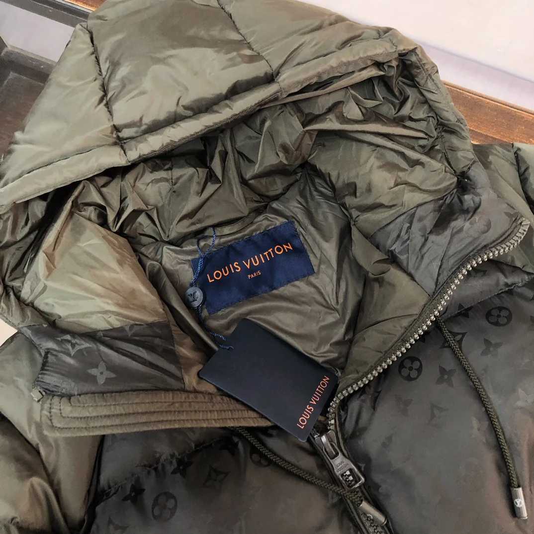 LV Hooded Puffer Jacket - Style 2 - LV puffer jacket real photo 5