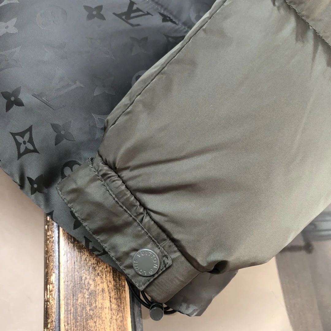 LV Hooded Puffer Jacket - Style 2 - LV puffer jacket real photo 6