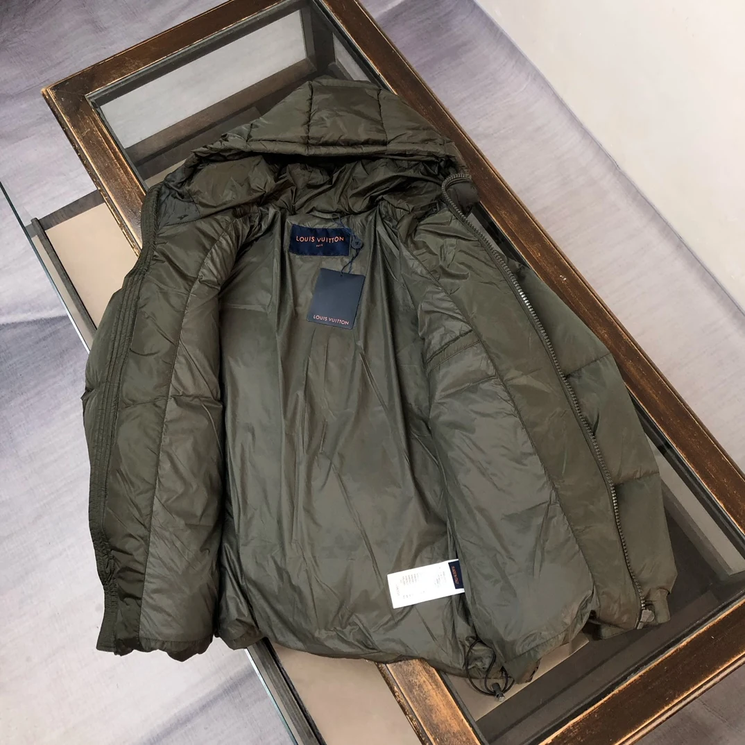 LV Hooded Puffer Jacket - Style 2 - LV puffer jacket real photo 7