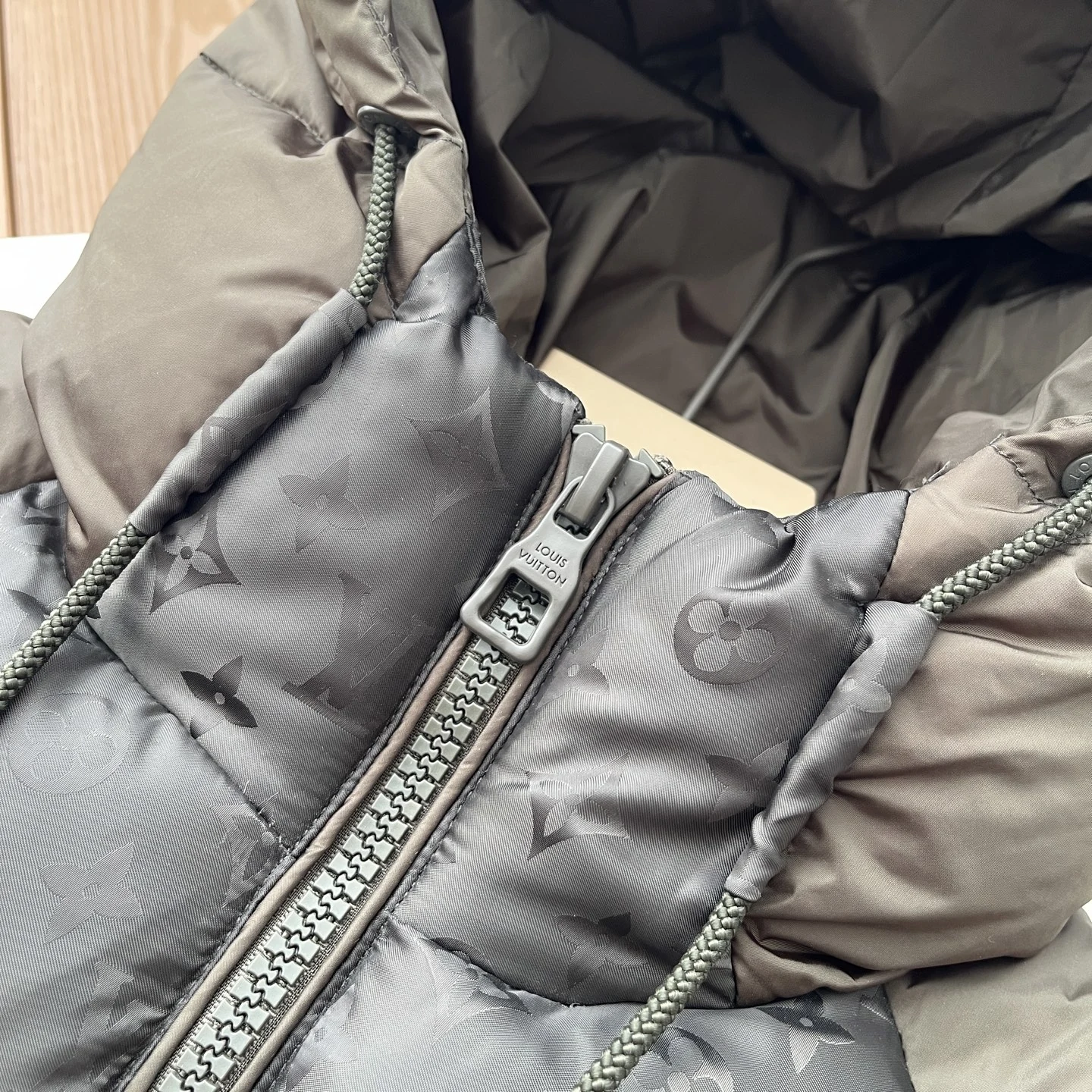 LV puffer jacket - real photo 5