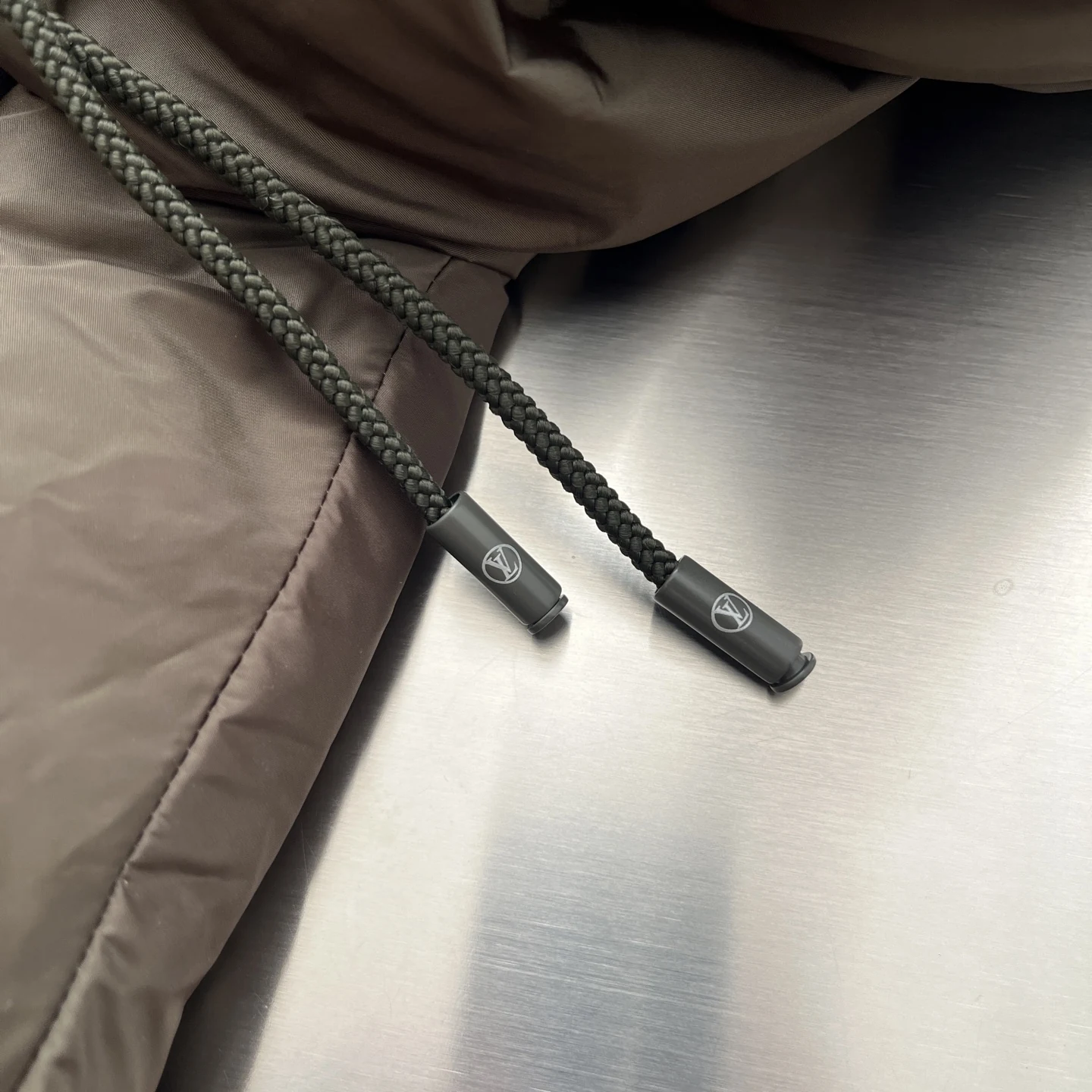 LV puffer jacket - real photo 10