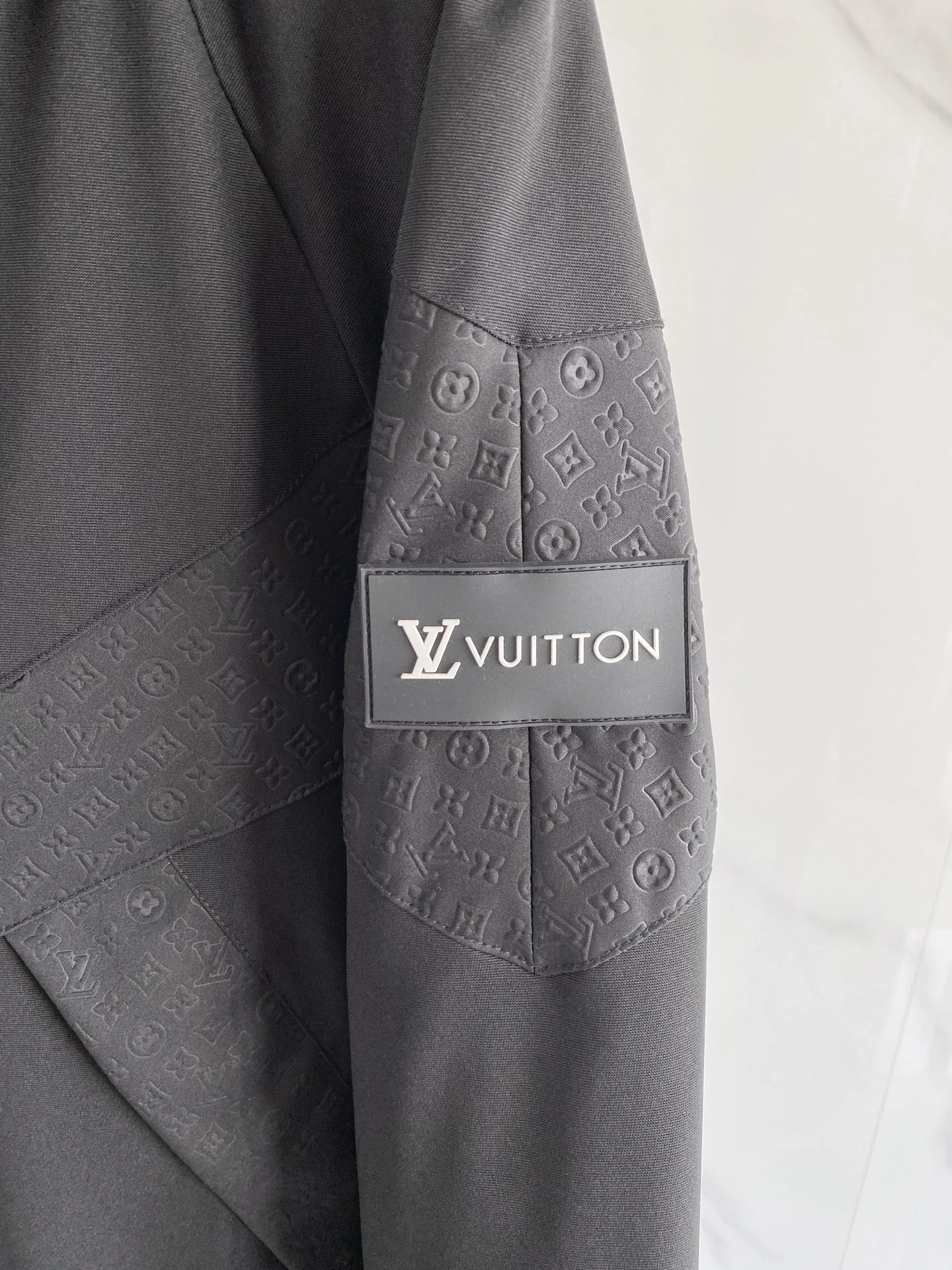 LV puffer jacket - real photo 4