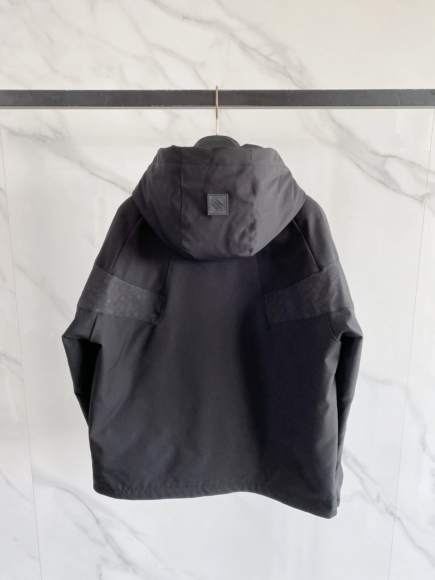 LV puffer jacket - real photo 8