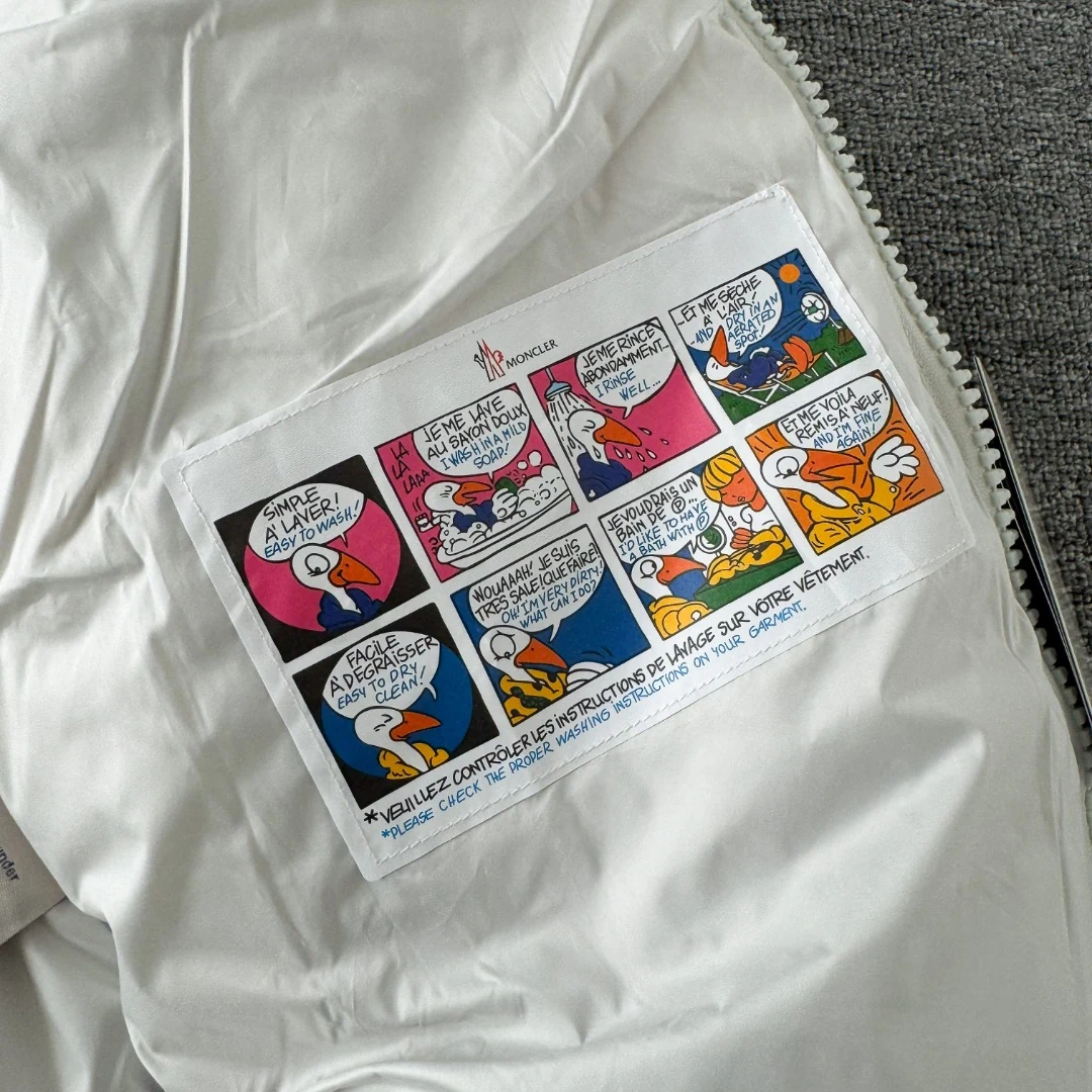 Moncler puffer jacket - real photo 10