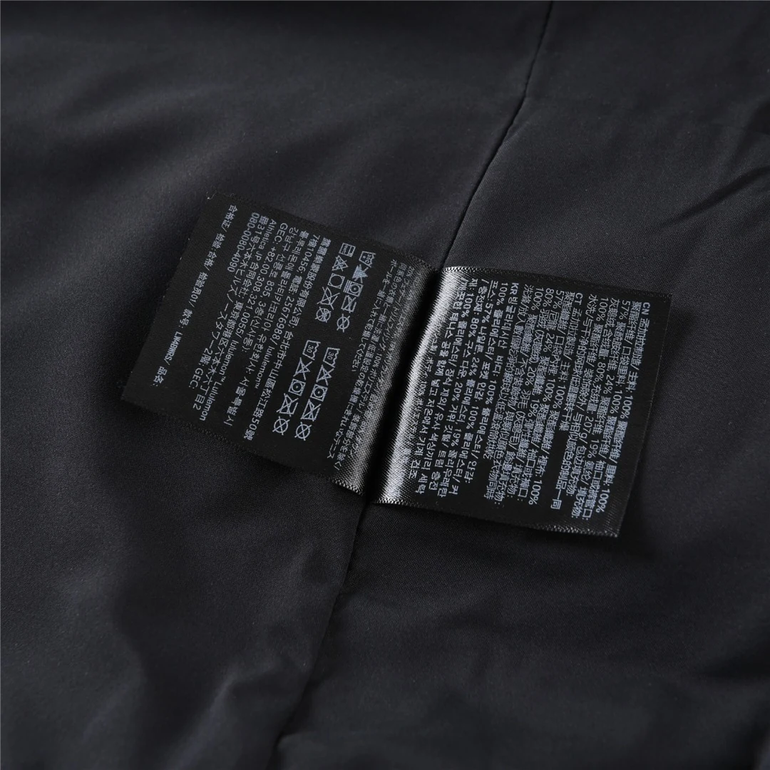 Moncler puffer jacket - real photo 9