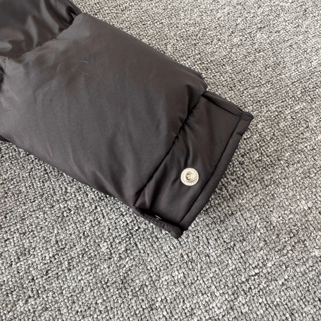 Moncler puffer jacket - real photo 6