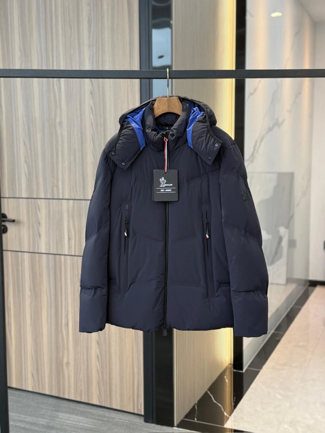 Moncler puffer jacket - real photo 9