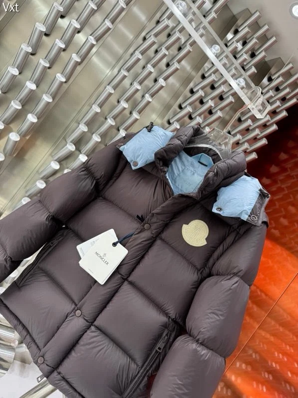 Moncler puffer jacket - real photo 7