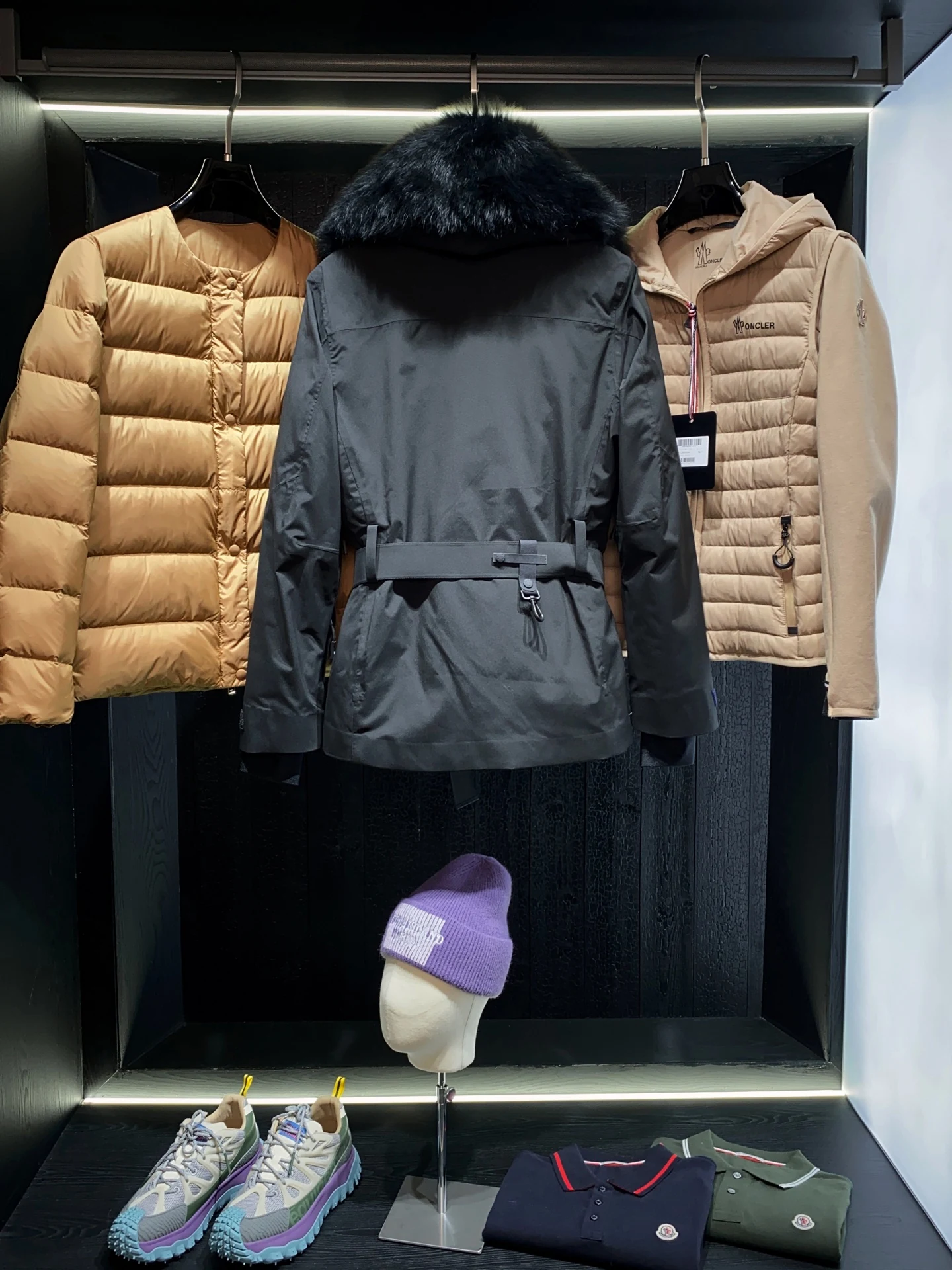 Moncler Hooded Fur-Collar Puffer Jacket - Style 3 - Moncler puffer jacket real photo 8