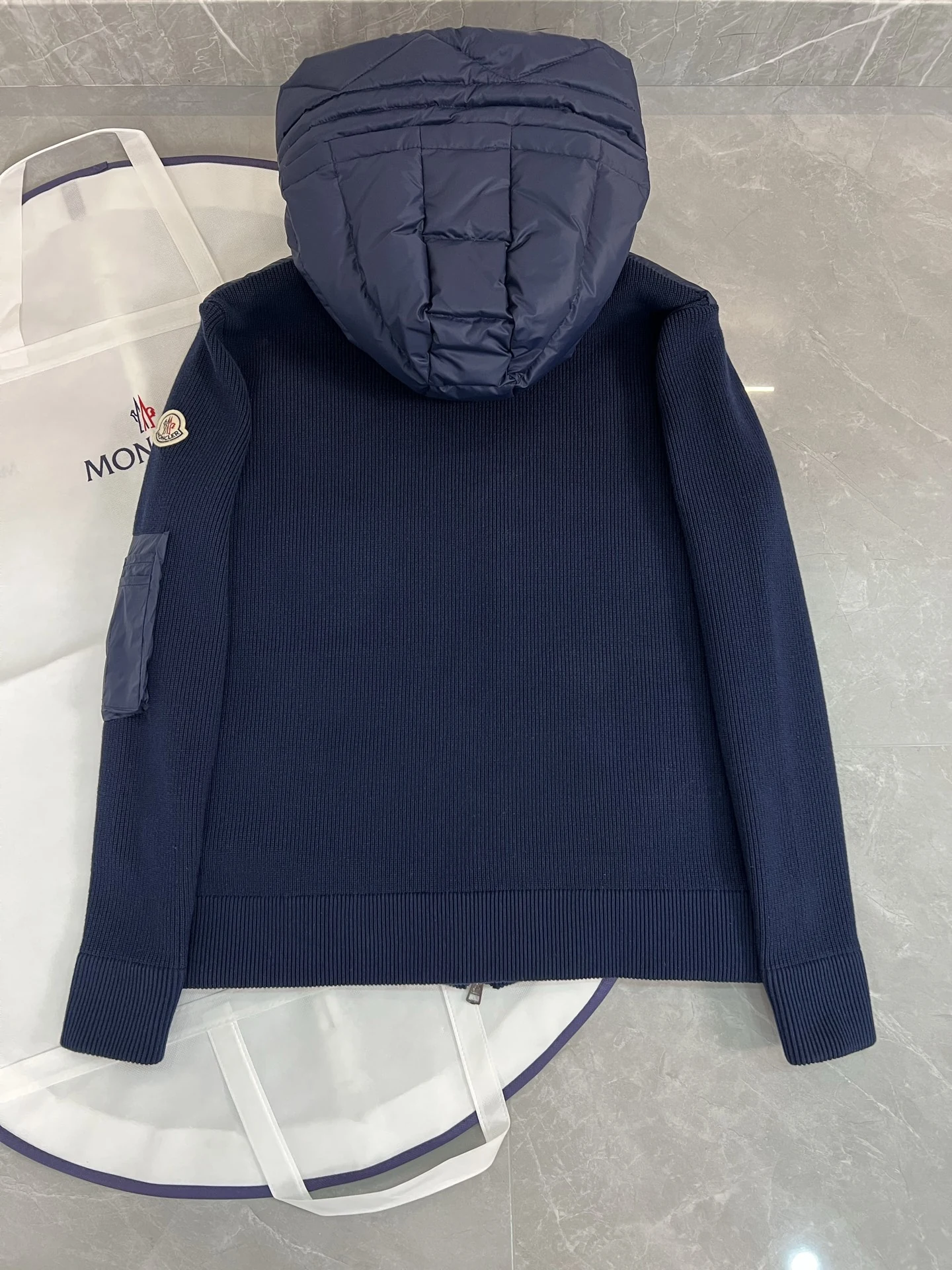Moncler puffer jacket - real photo 3