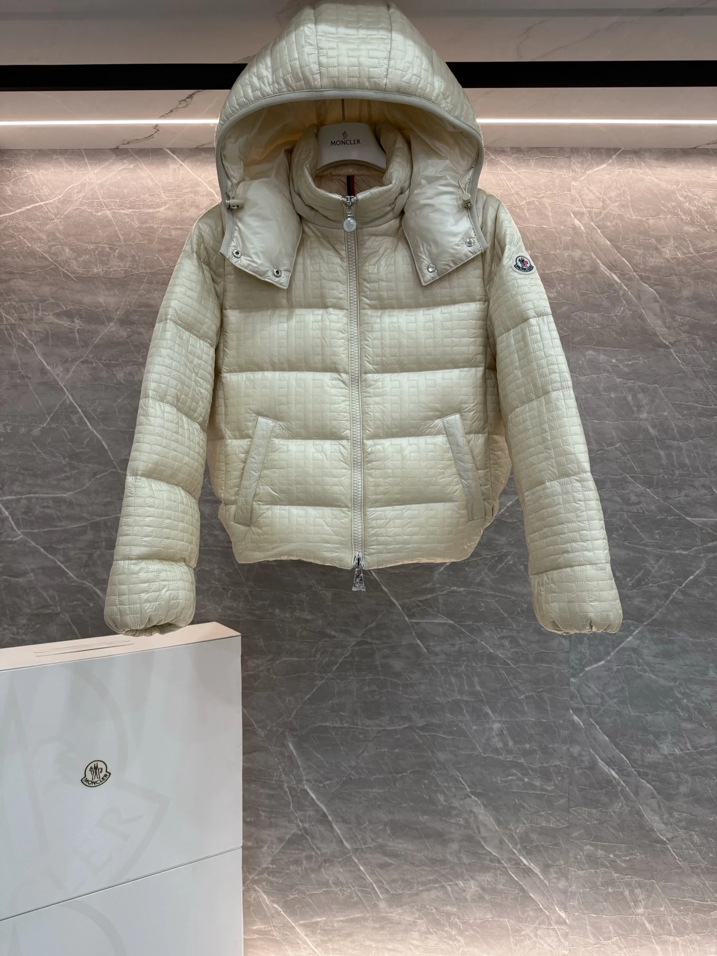 Moncler puffer jacket - real photo 9