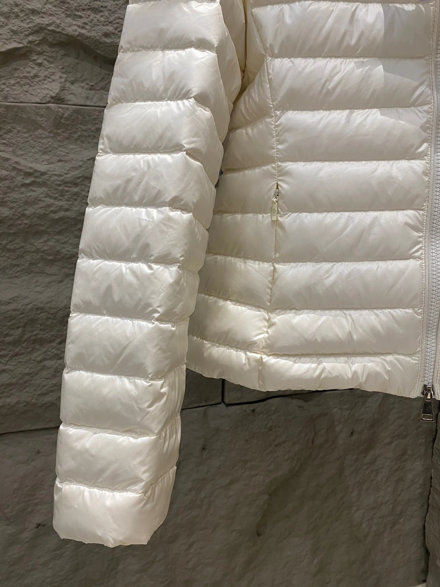 Moncler puffer jacket - real photo 9