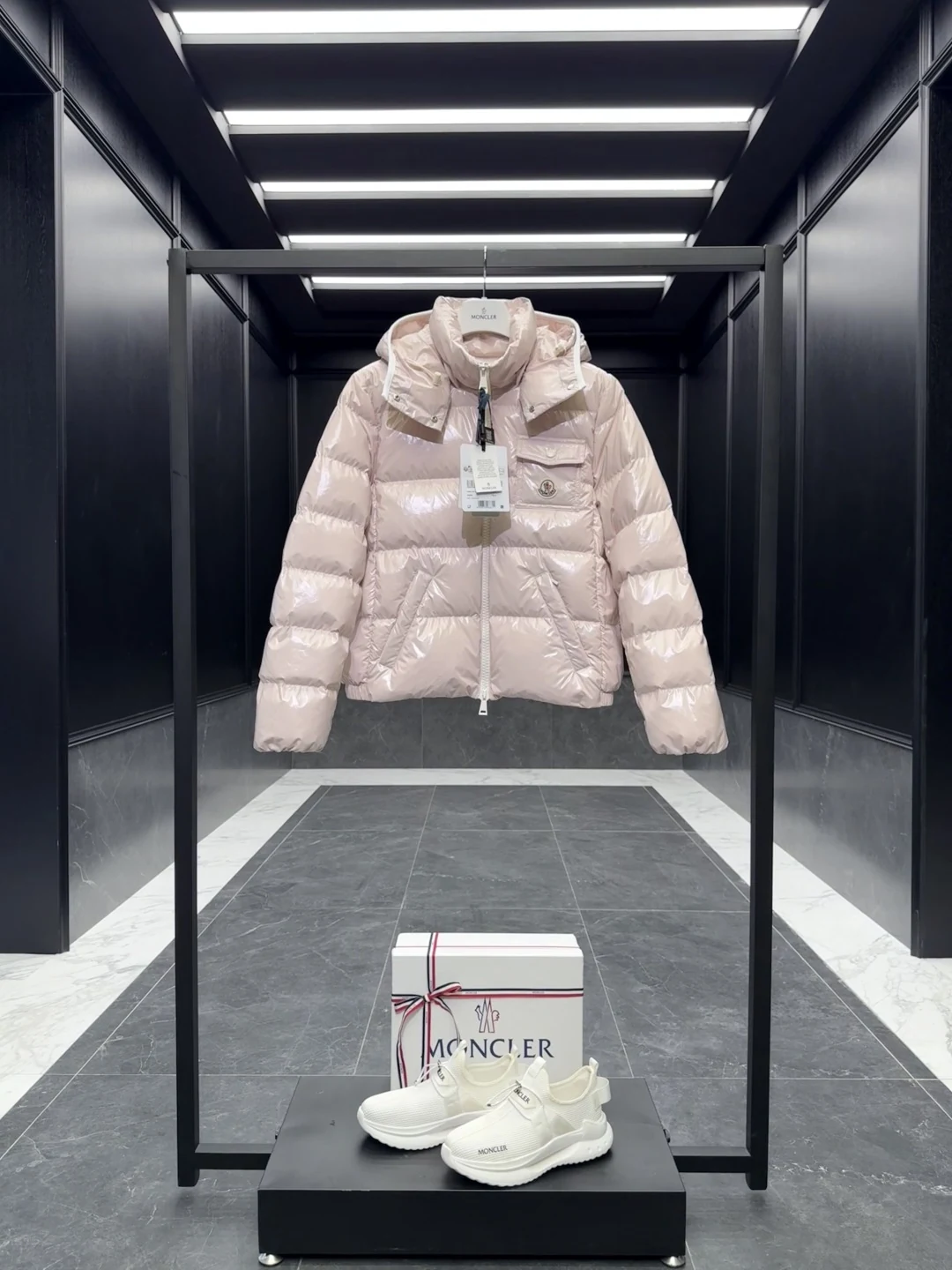 Moncler puffer jacket - real photo 2