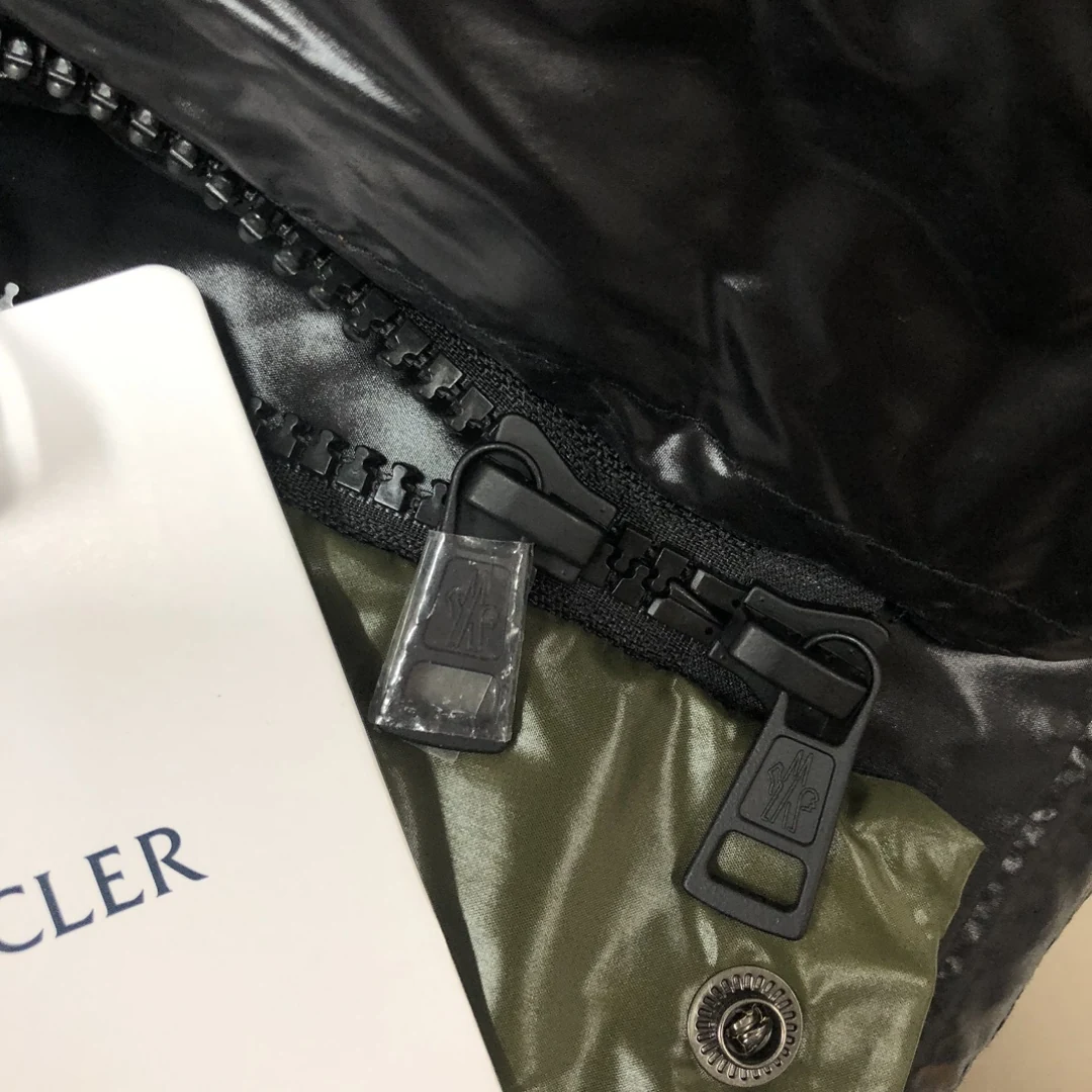 Moncler puffer jacket - real photo 7