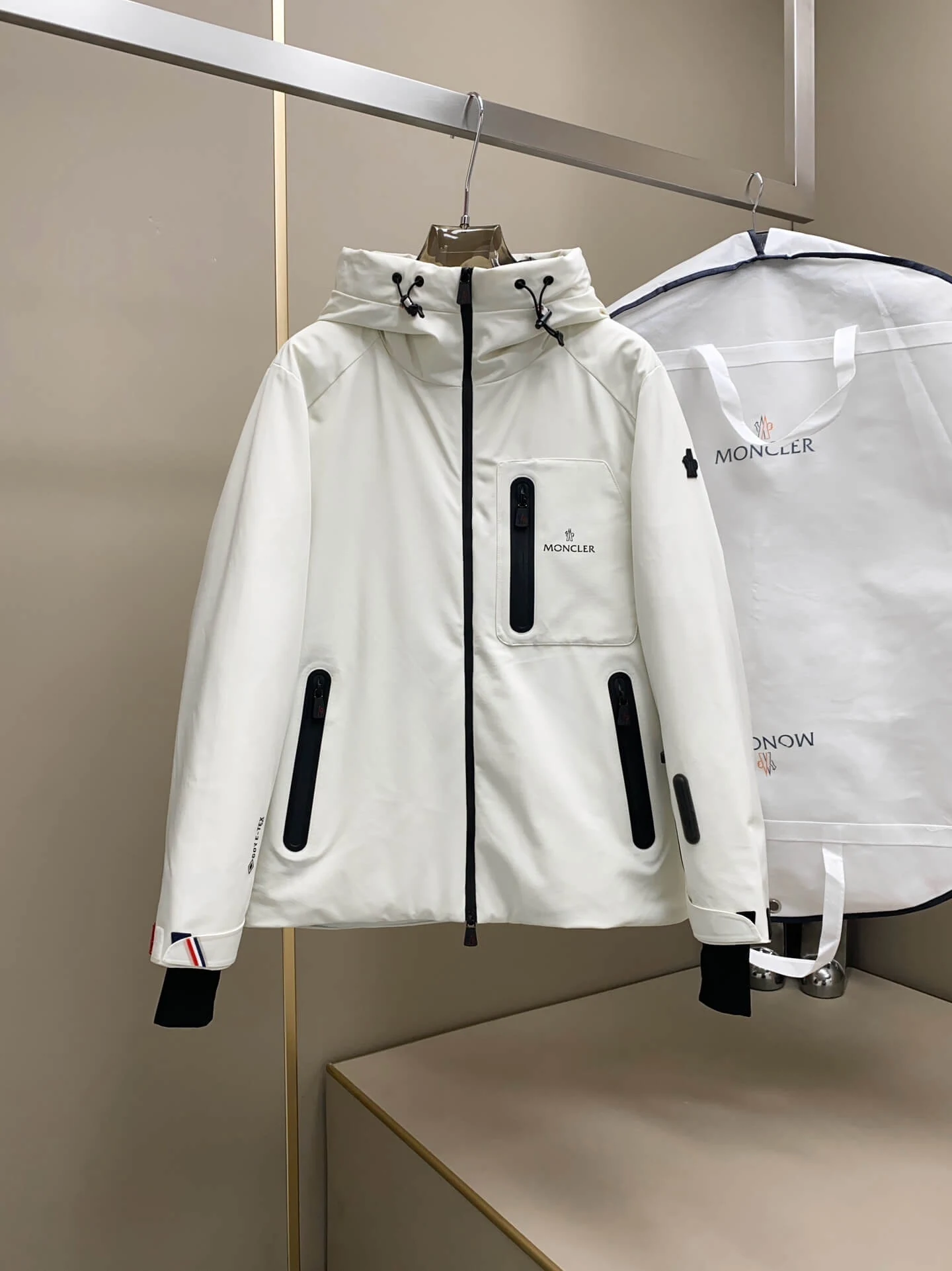 Moncler puffer jacket - real photo 1