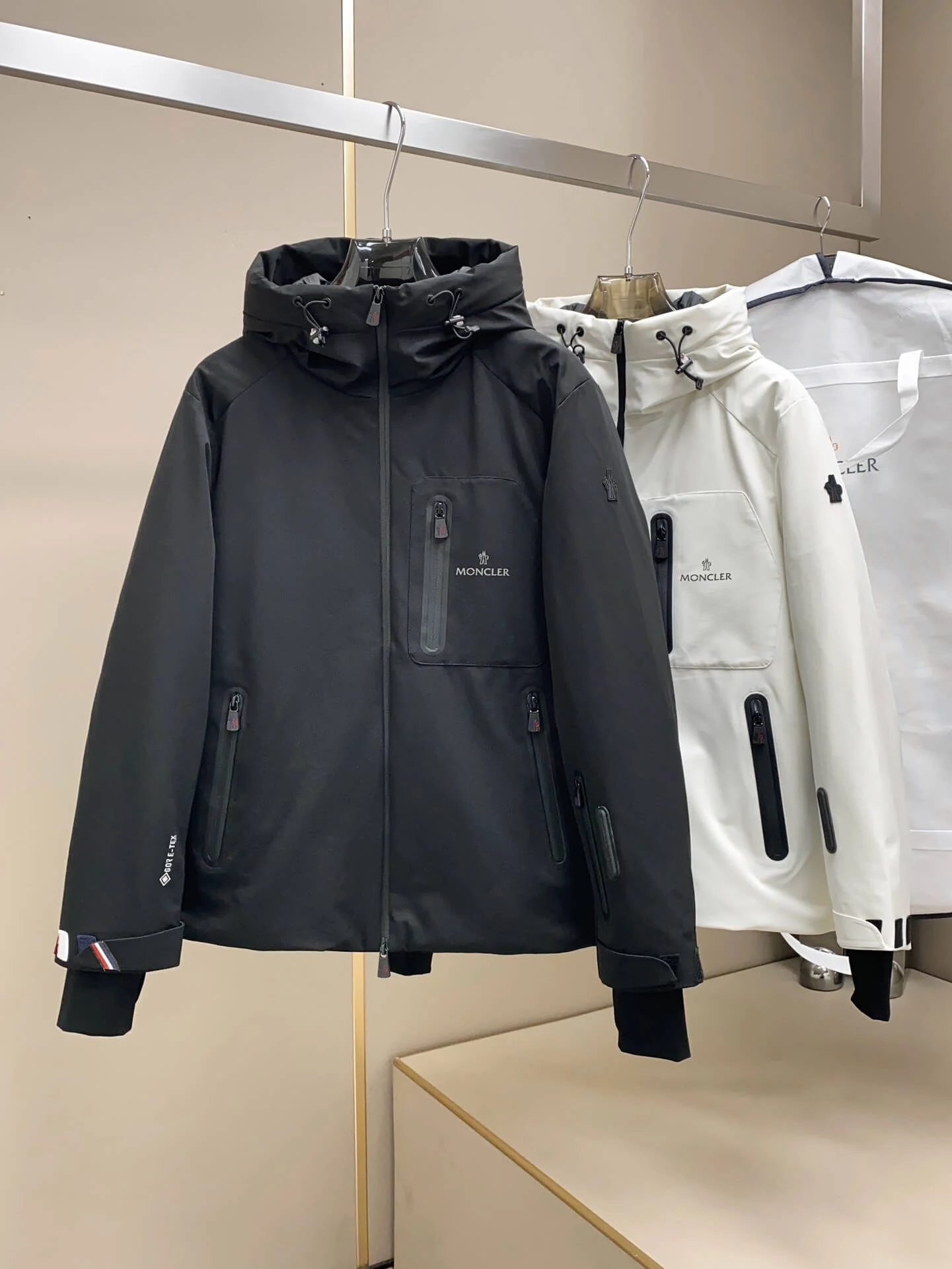 Moncler puffer jacket - real photo 3