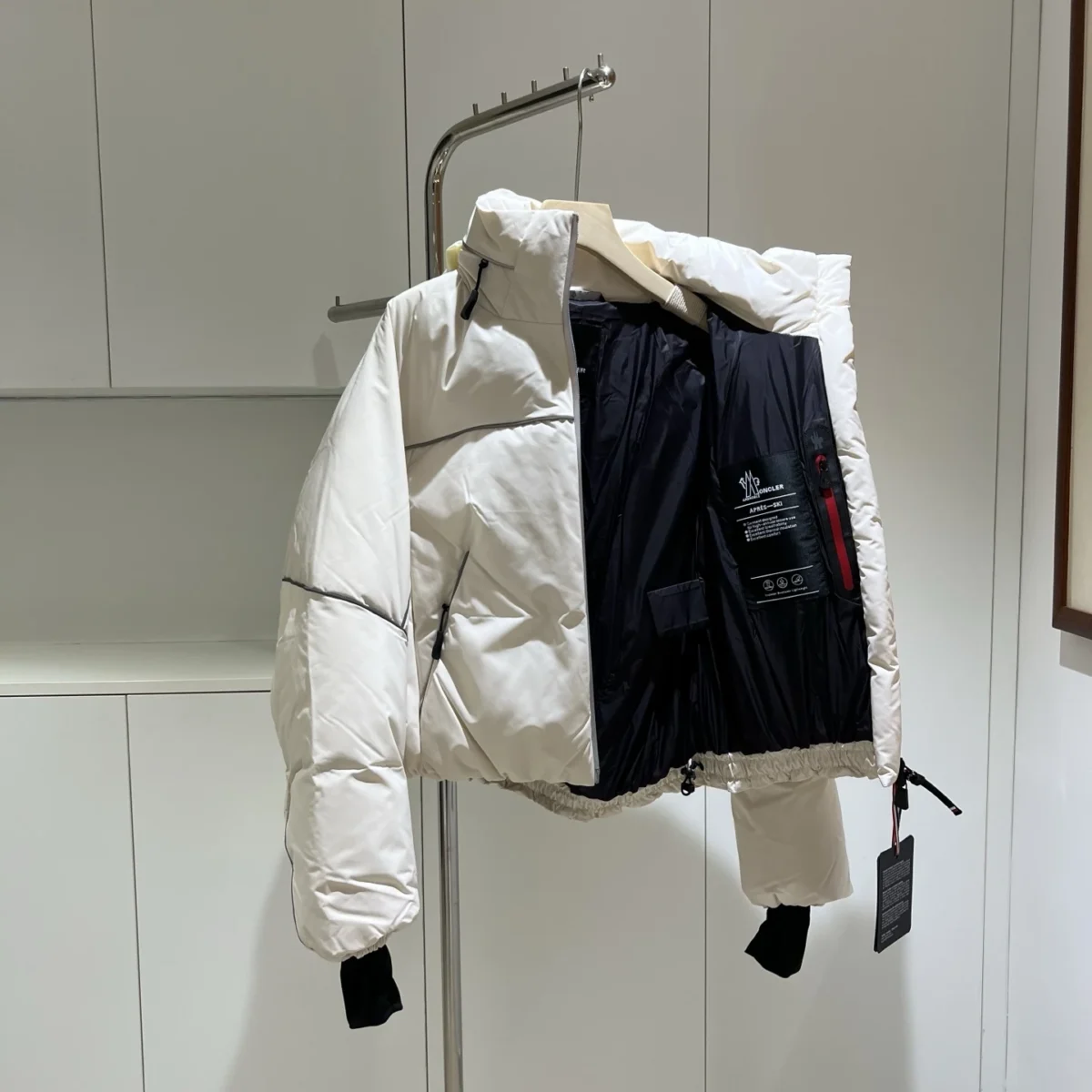 Moncler Klais Stand-Collar Short Puffer Jacket - Grenoble Ski Collection - Moncler puffer jacket real photo 21