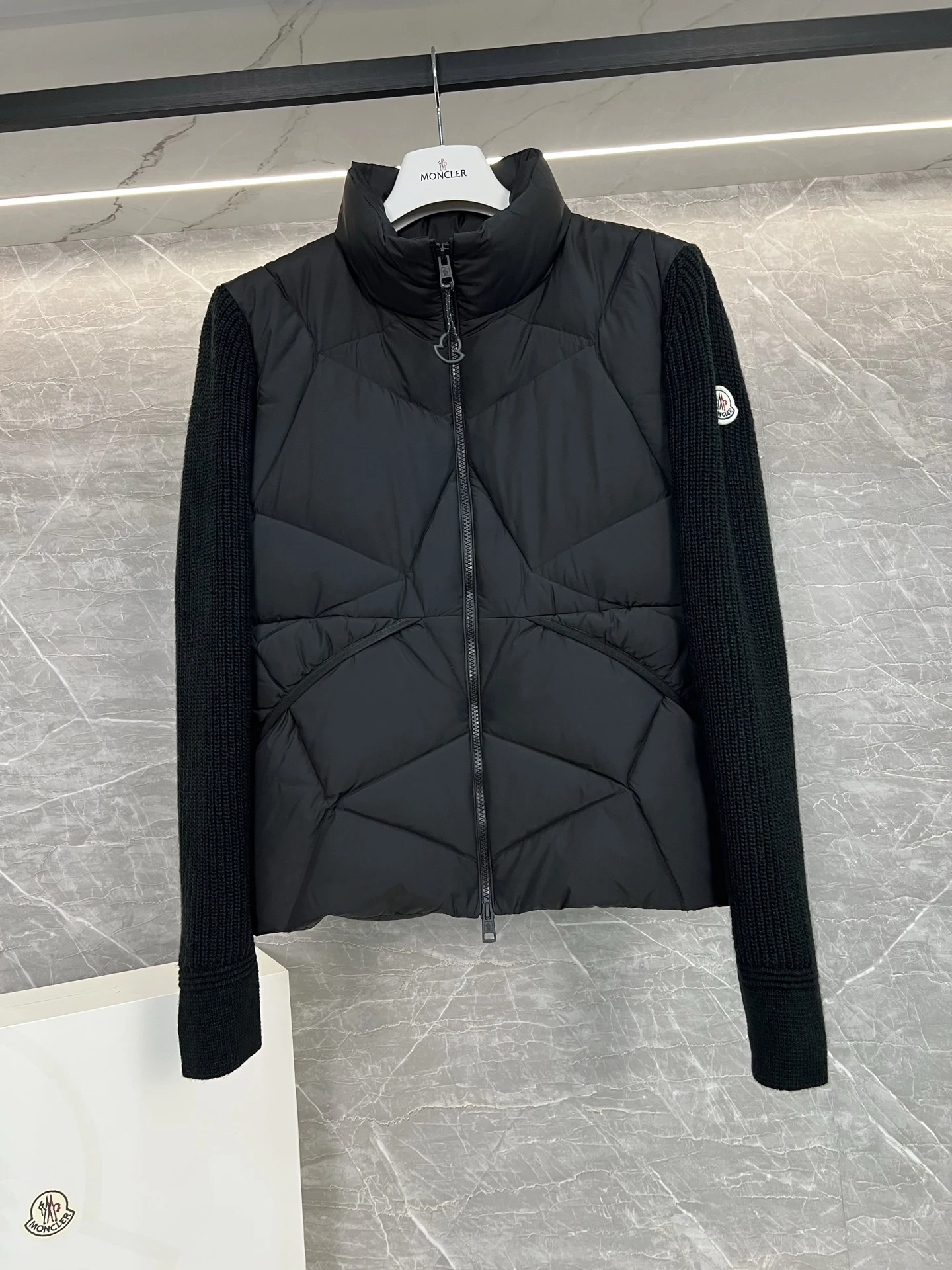 Moncler puffer jacket - real photo 9