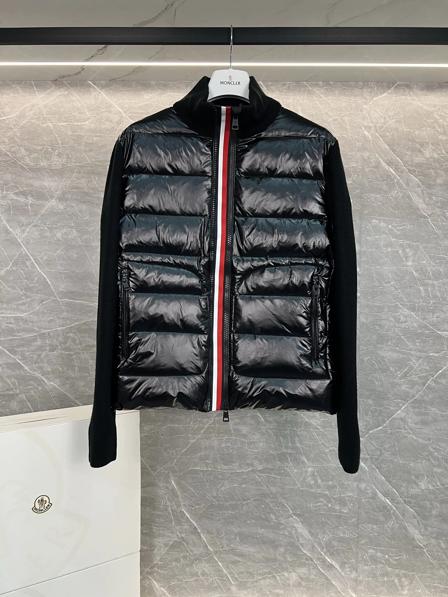 Moncler puffer jacket - real photo 3