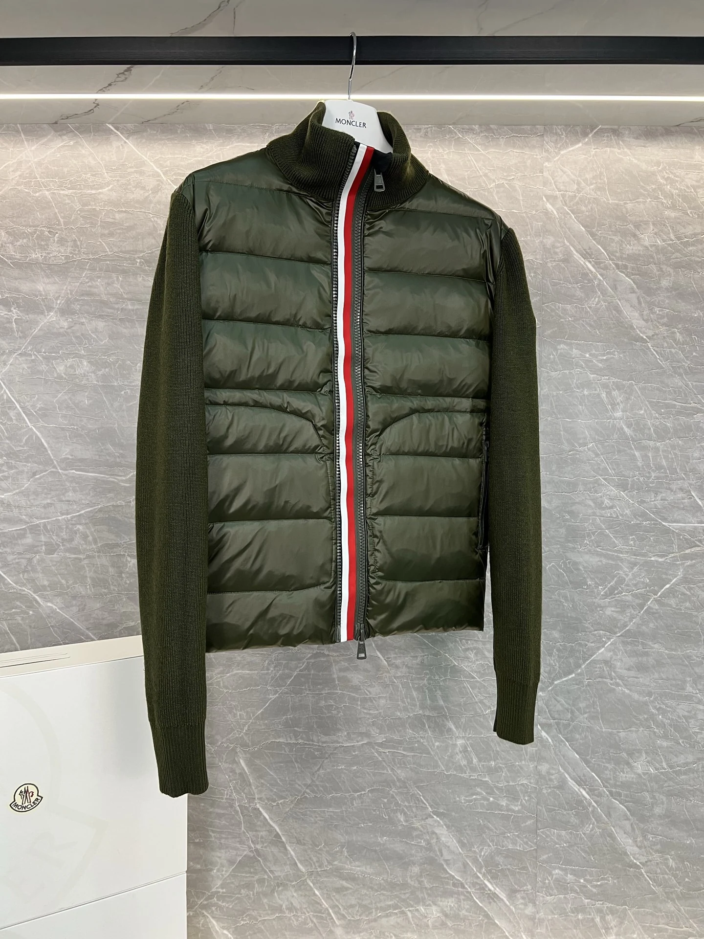 Moncler Panel Puffer Jacket - Style 32 - Moncler puffer jacket real photo 4