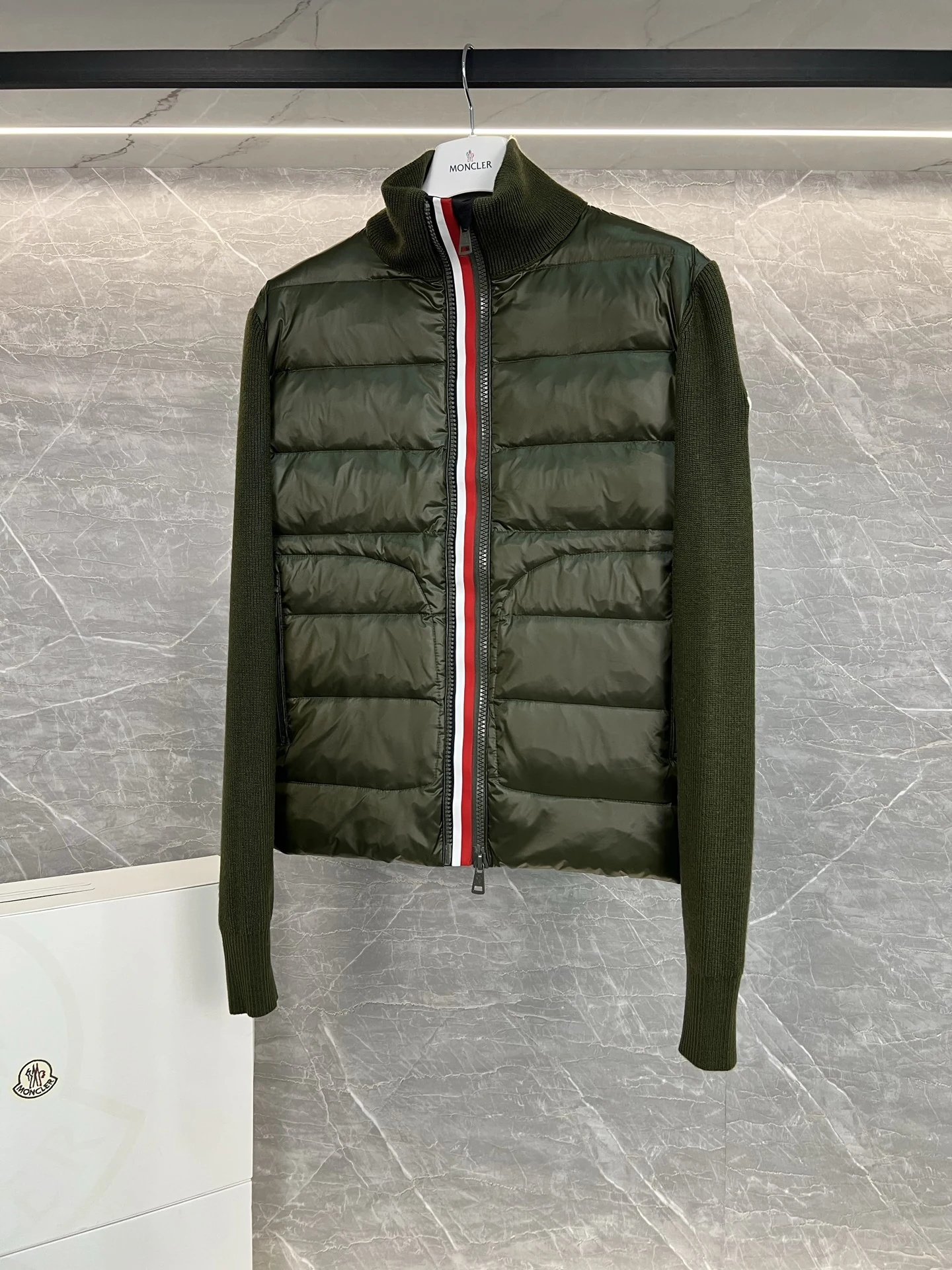 Moncler Panel Puffer Jacket - Style 32 - Moncler puffer jacket real photo 5