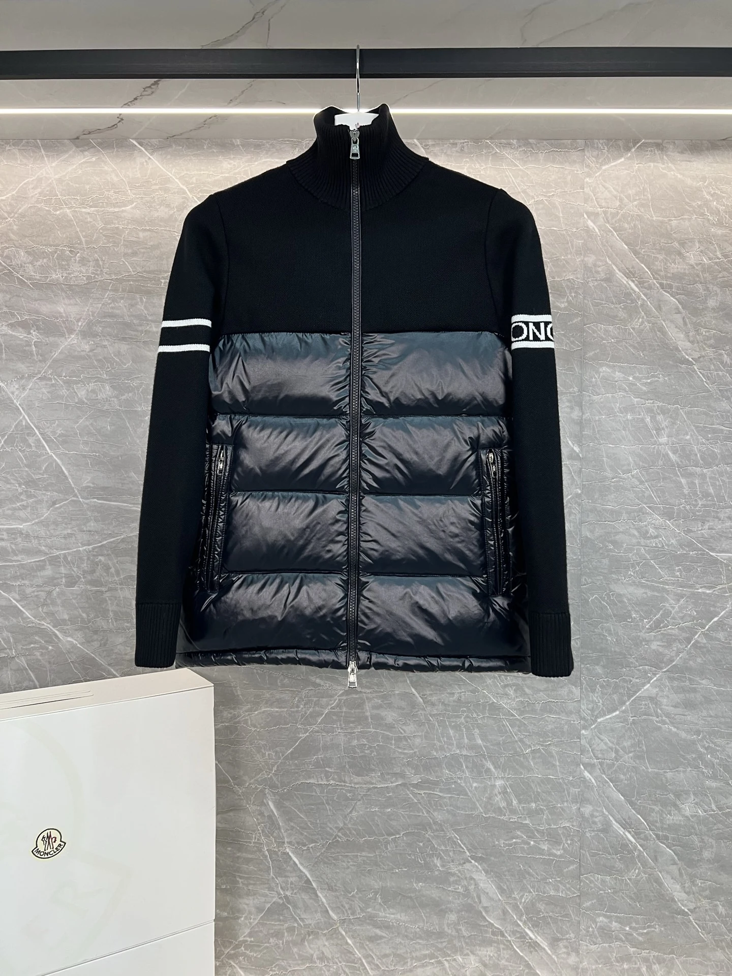 Moncler puffer jacket - real photo 1