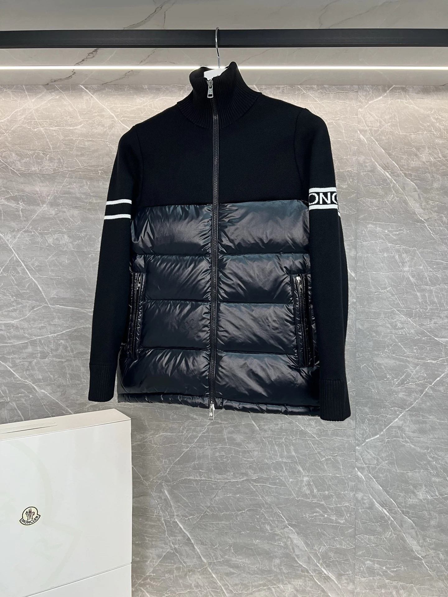 Moncler puffer jacket - real photo 3