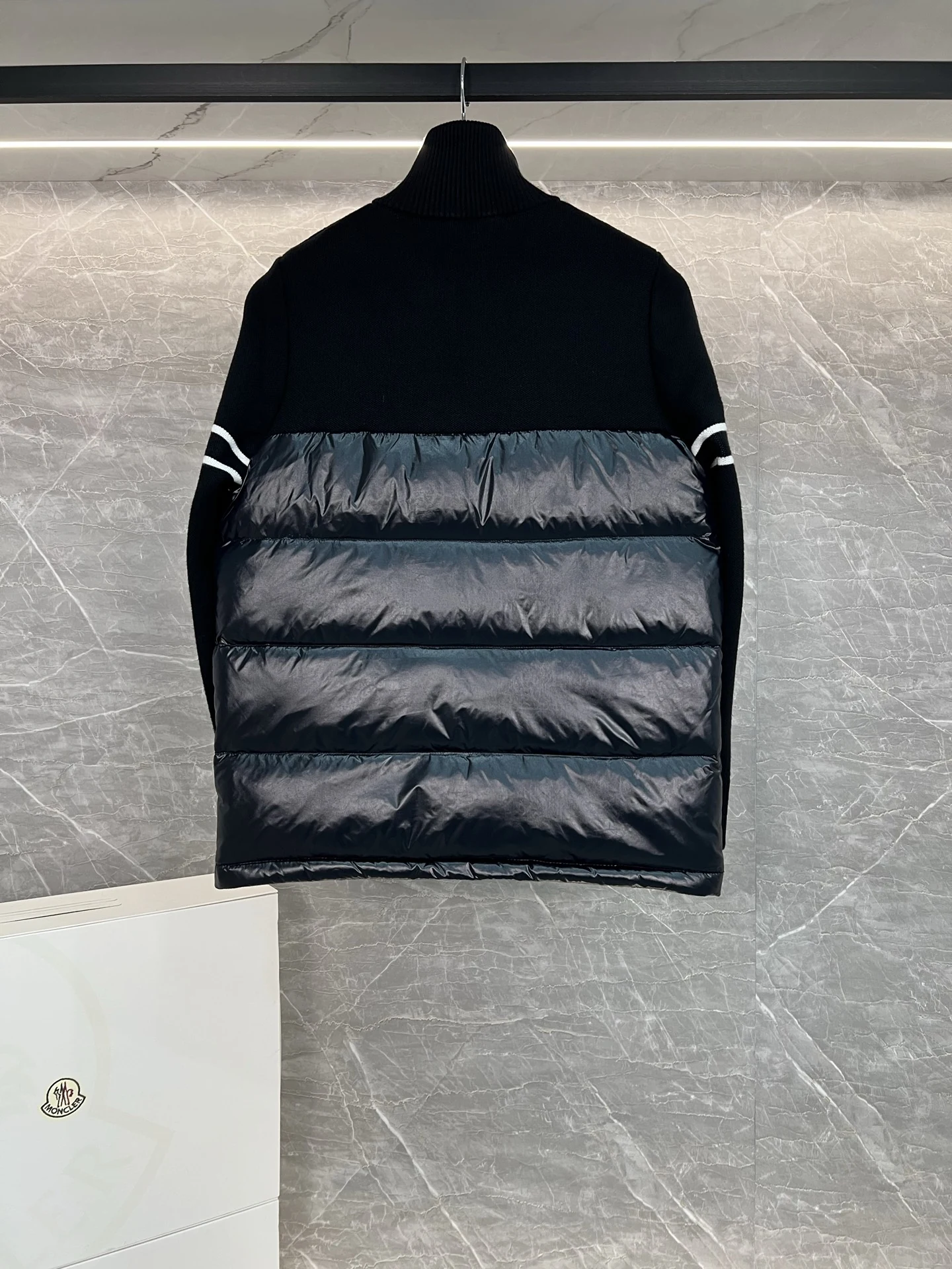 Moncler puffer jacket - real photo 5