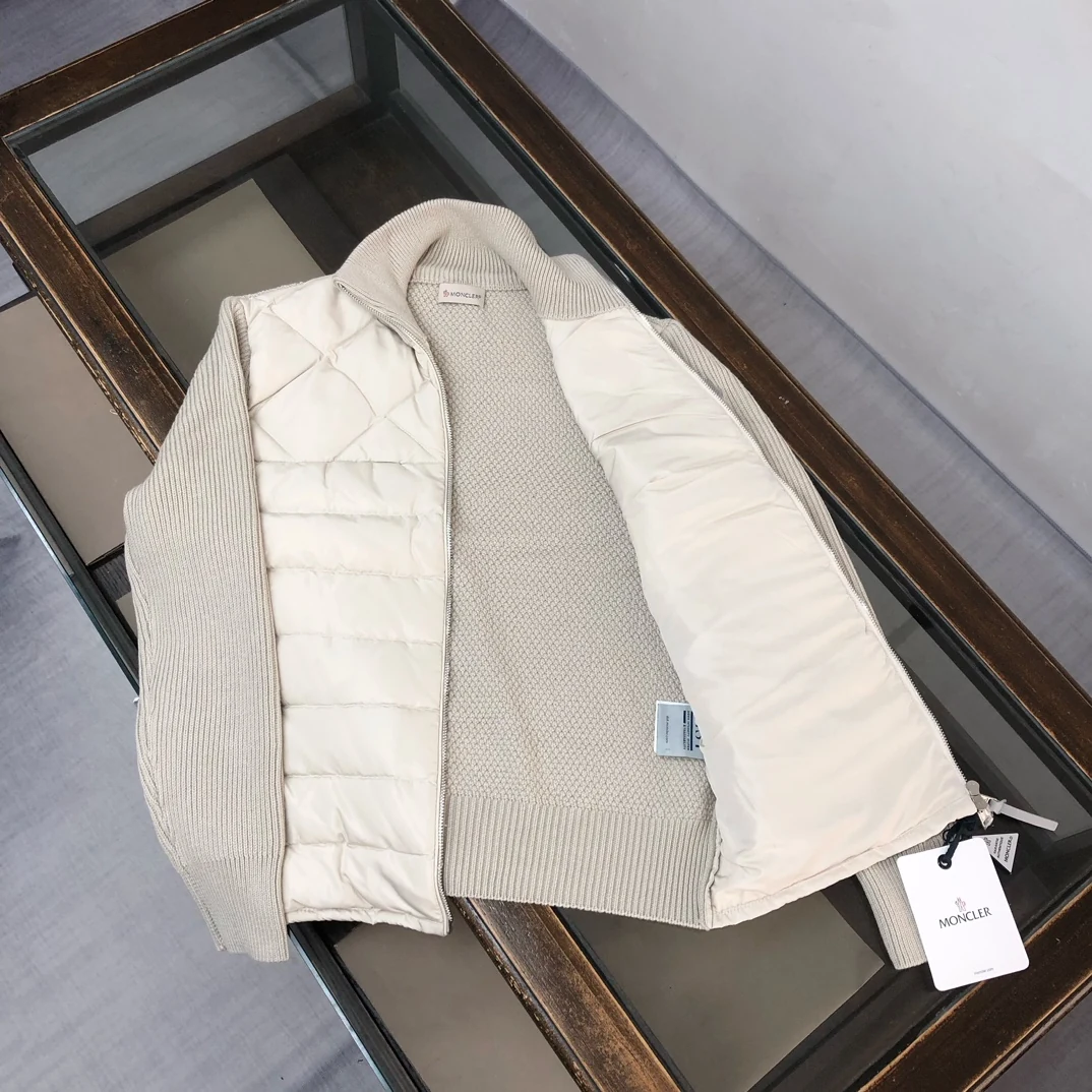 Moncler puffer jacket - real photo 7